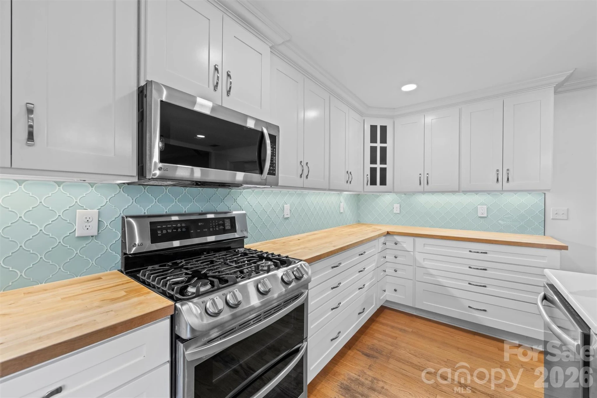 21 Hamburg Drive - Photo 10