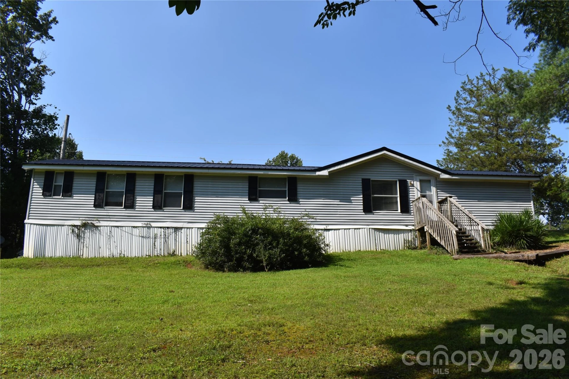 69 Woodmont Drive - Photo 2