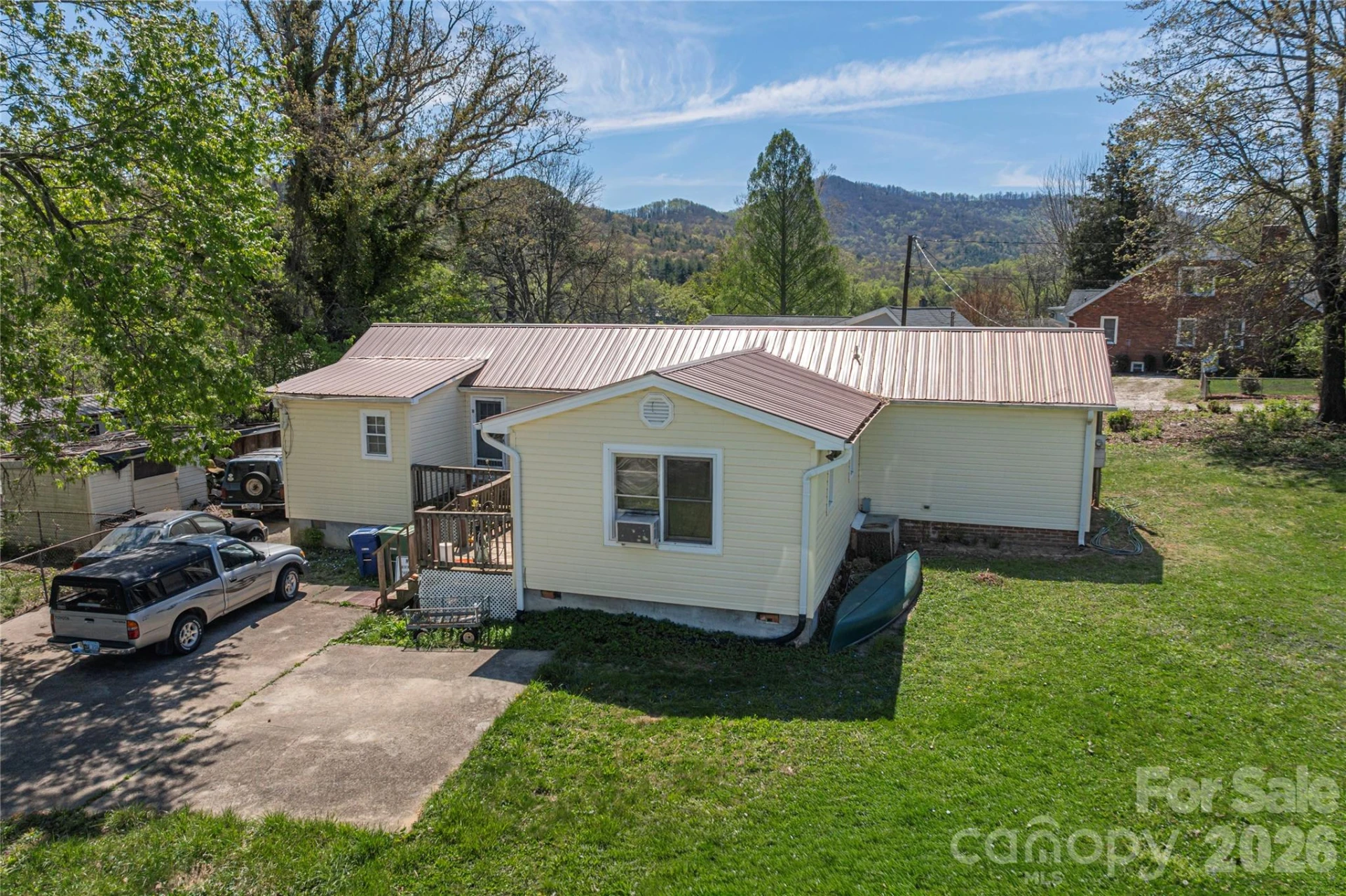 11 E Porter Road - Photo 2