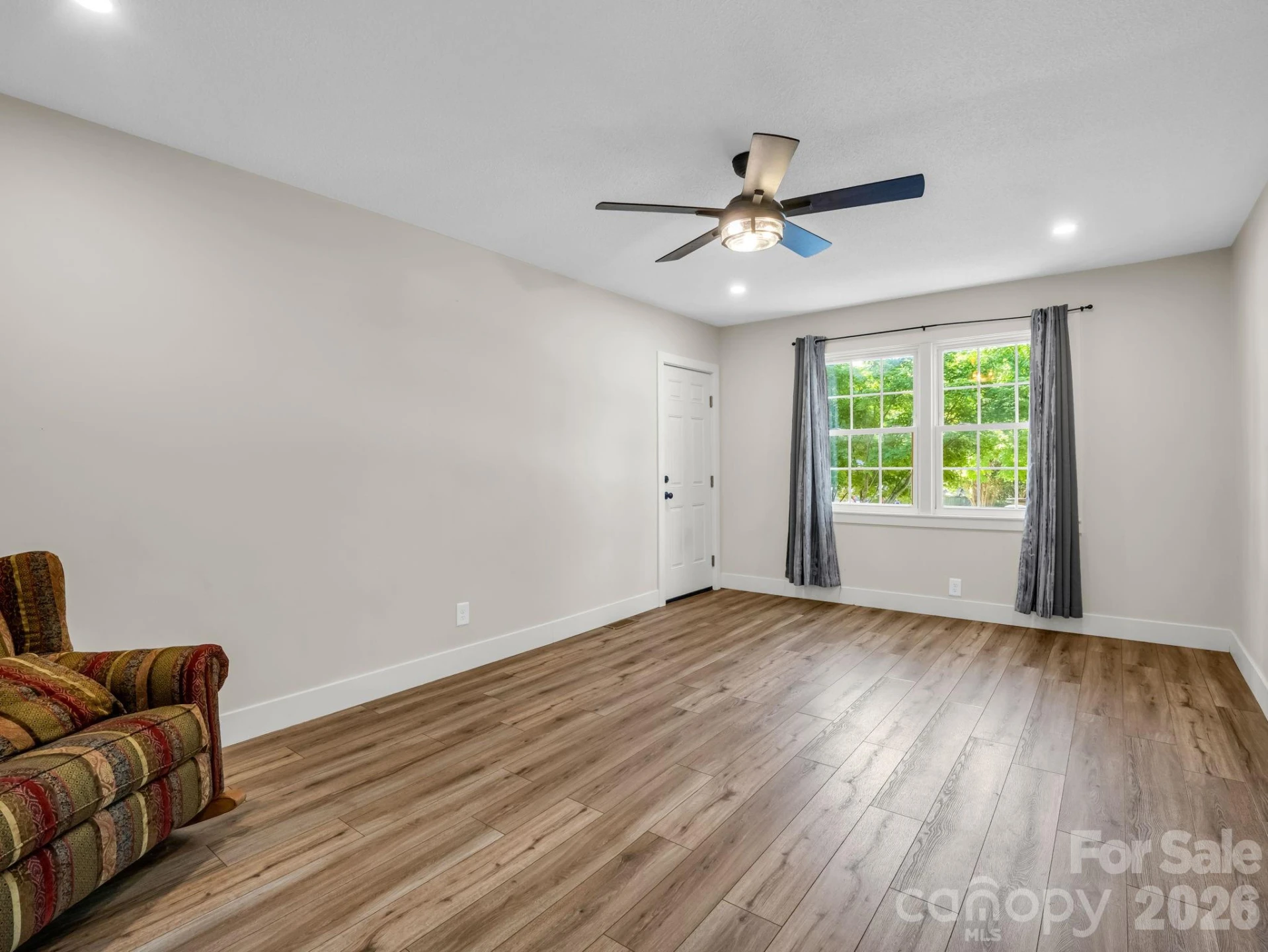 319 Arlington Street - Photo 24