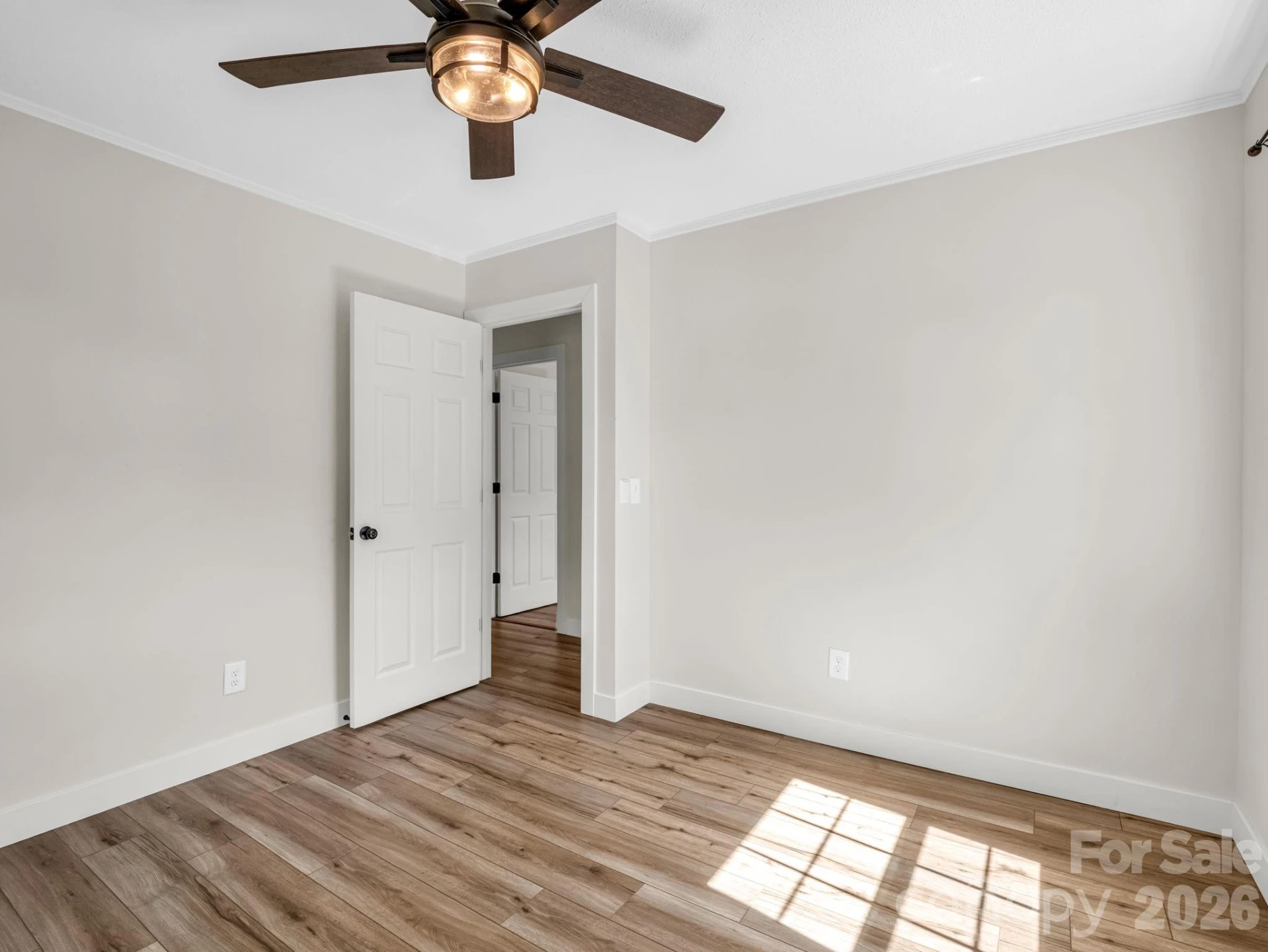319 Arlington Street - Photo 31