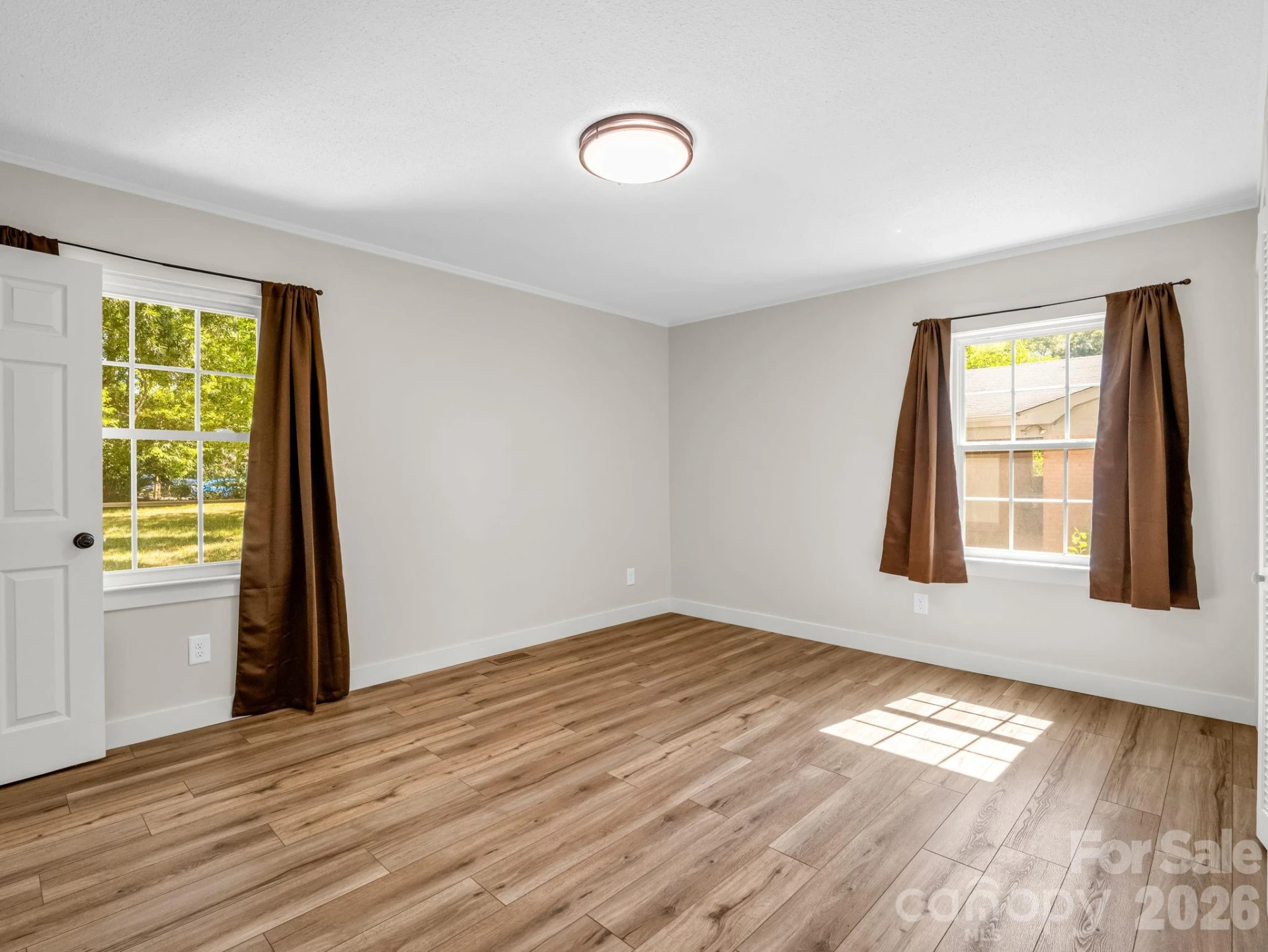 319 Arlington Street - Photo 32