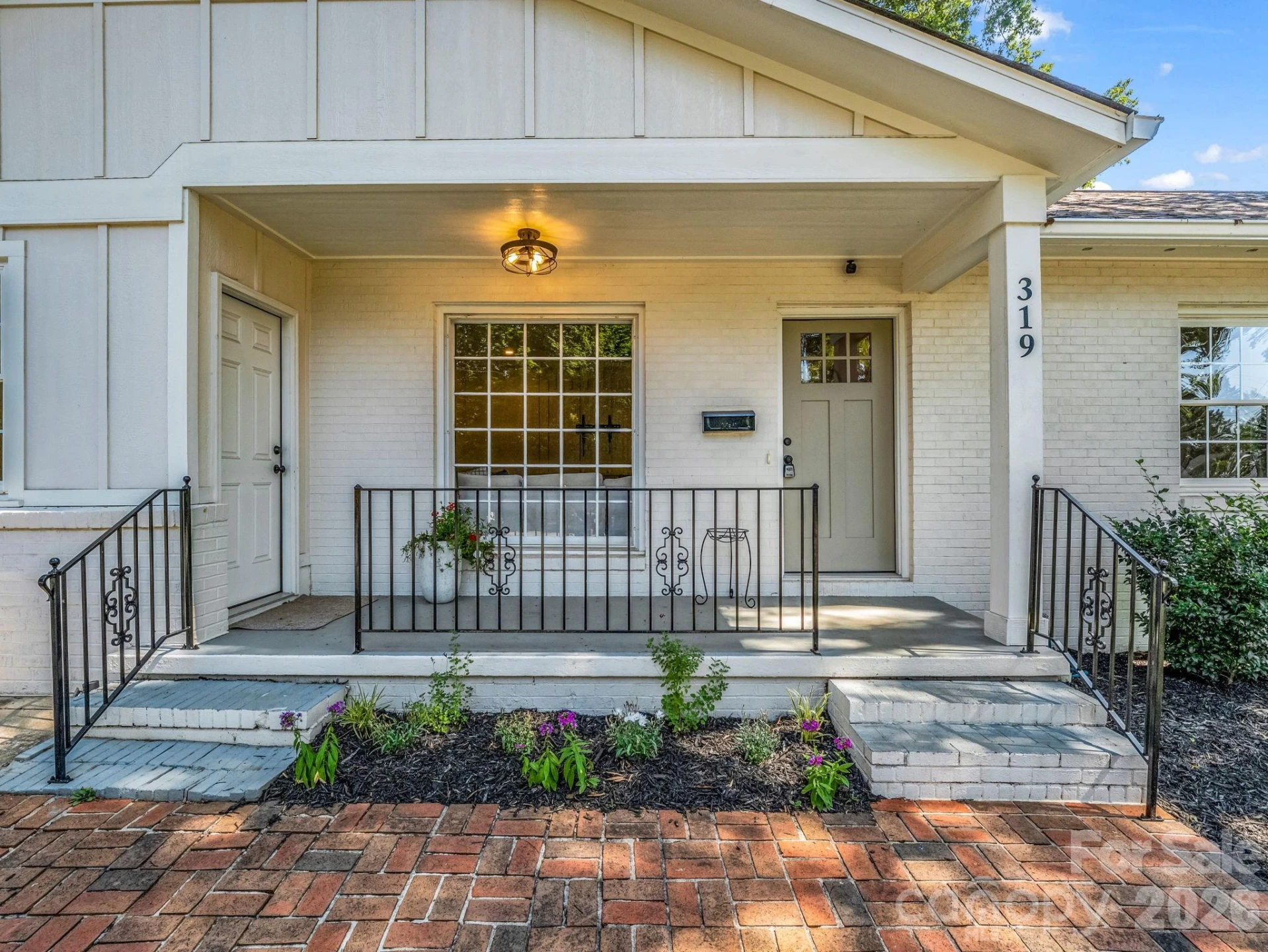 319 Arlington Street - Photo 5