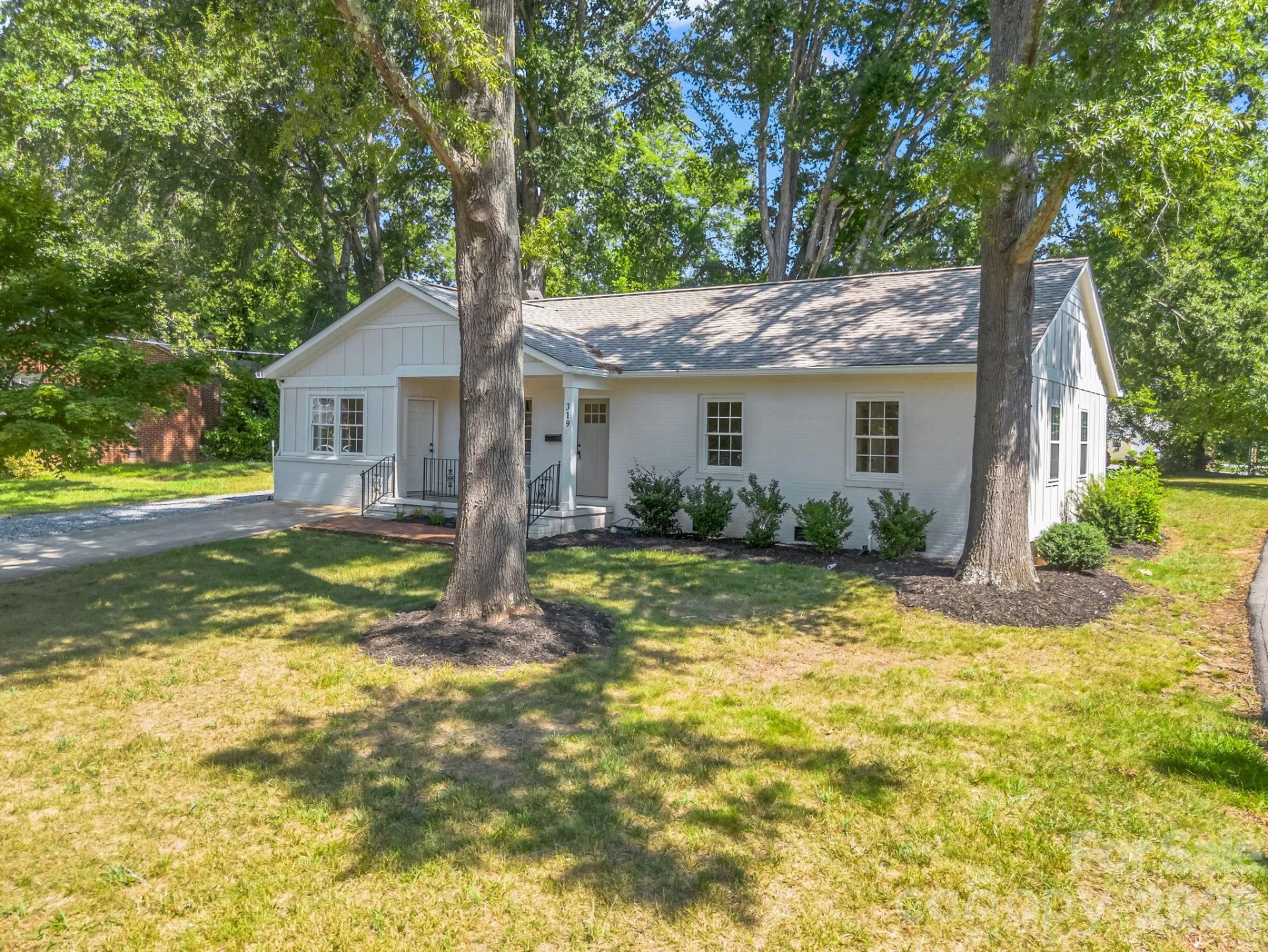 319 Arlington Street - Photo 7