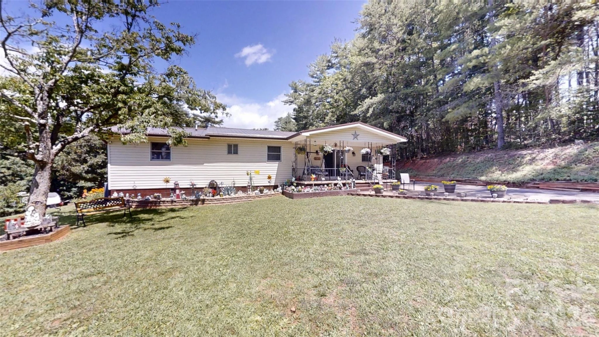 81 Pine Mount Road - Photo 2