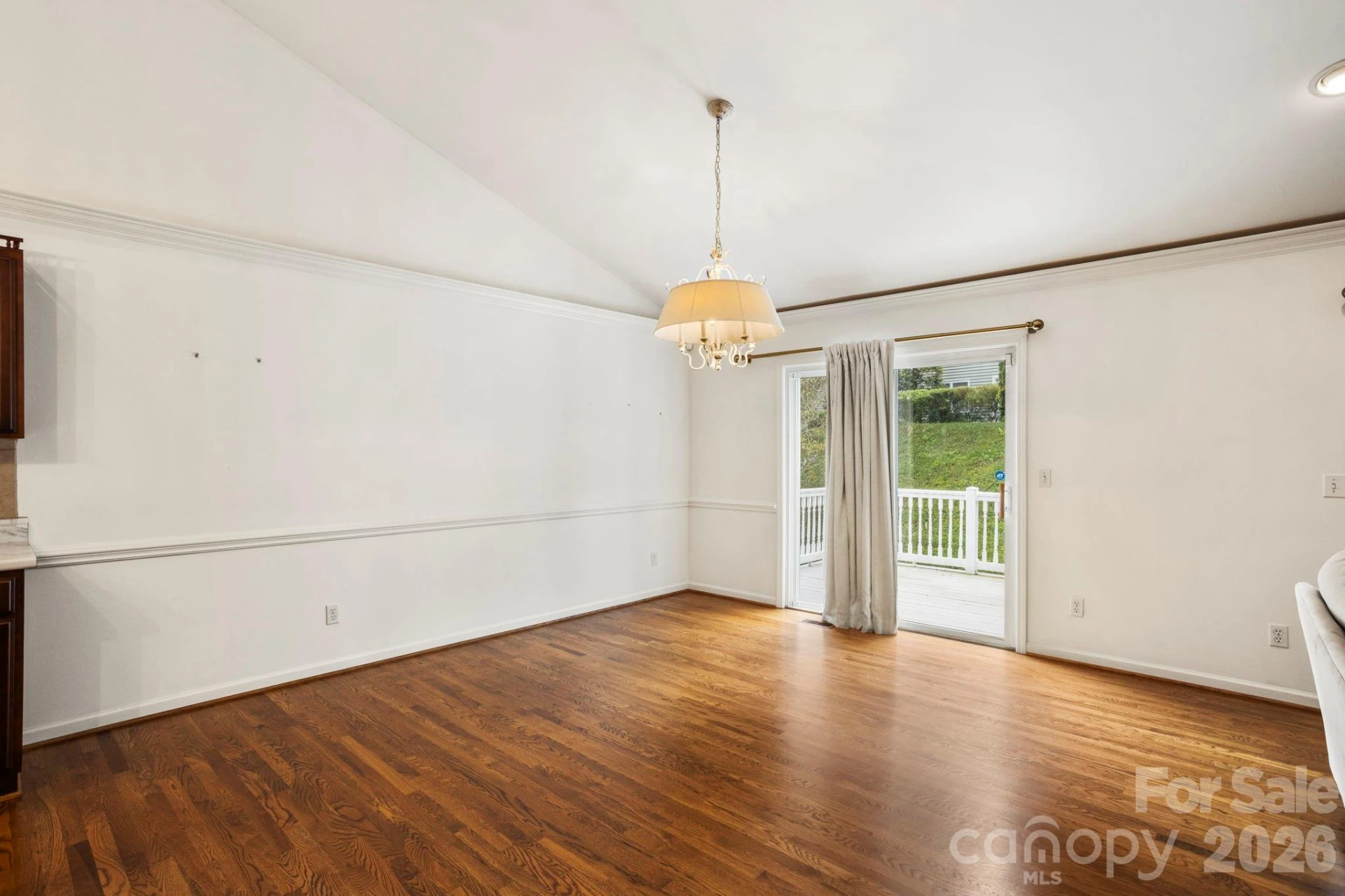 315 Charlestown Drive - Photo 8