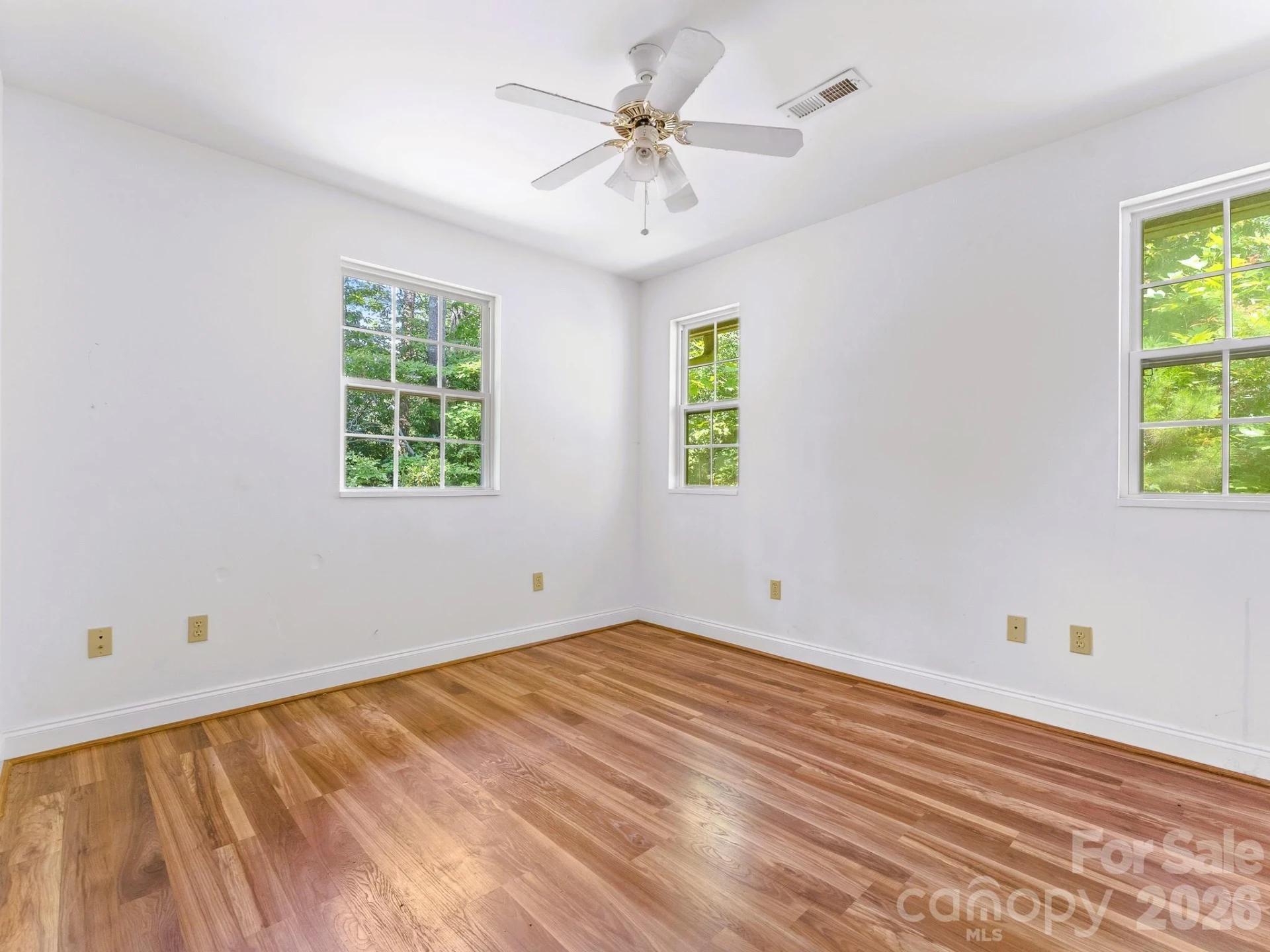 269 Pinewood Knoll Drive - Photo 10