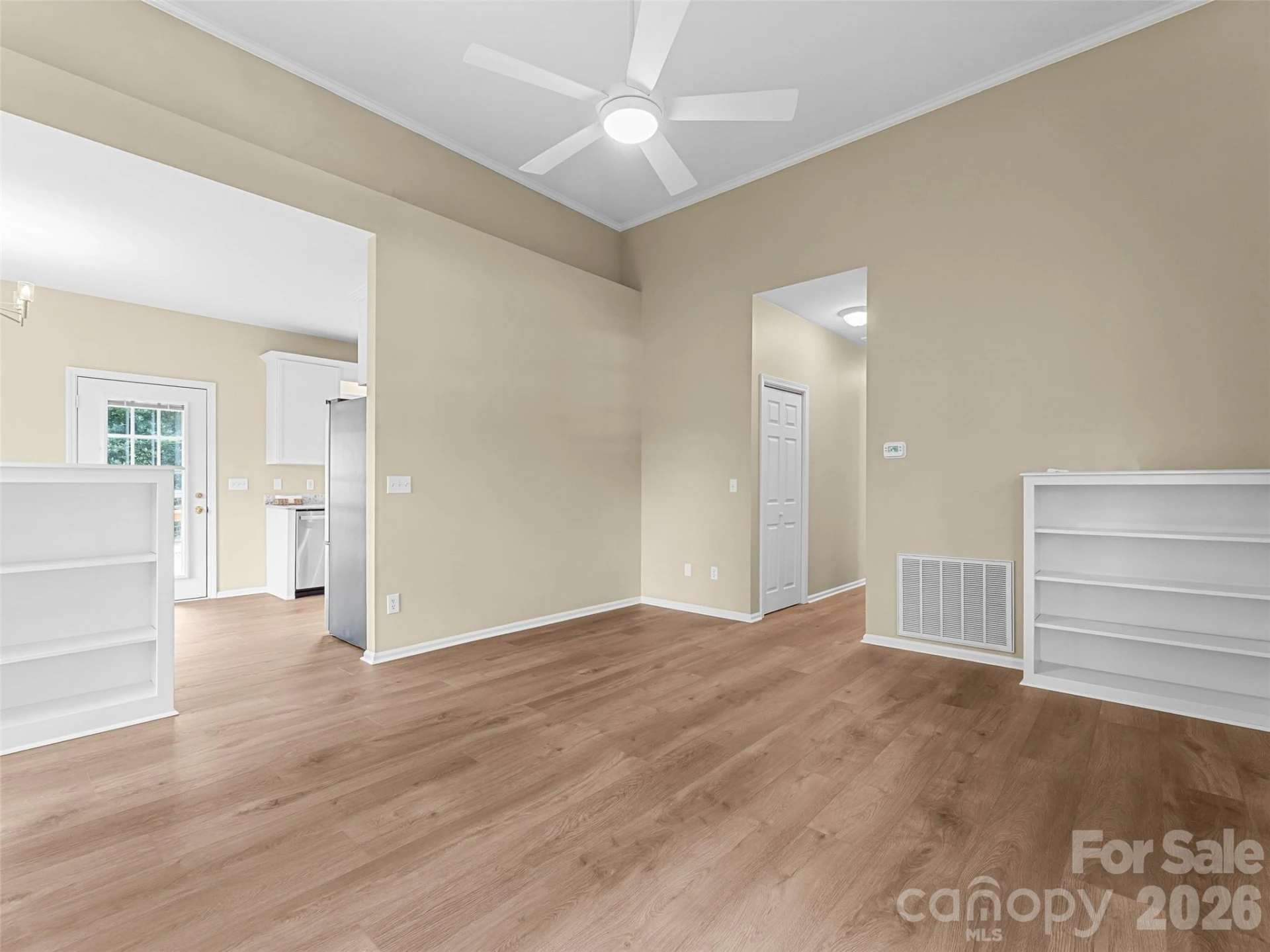 66 Hyde Avenue - Photo 4