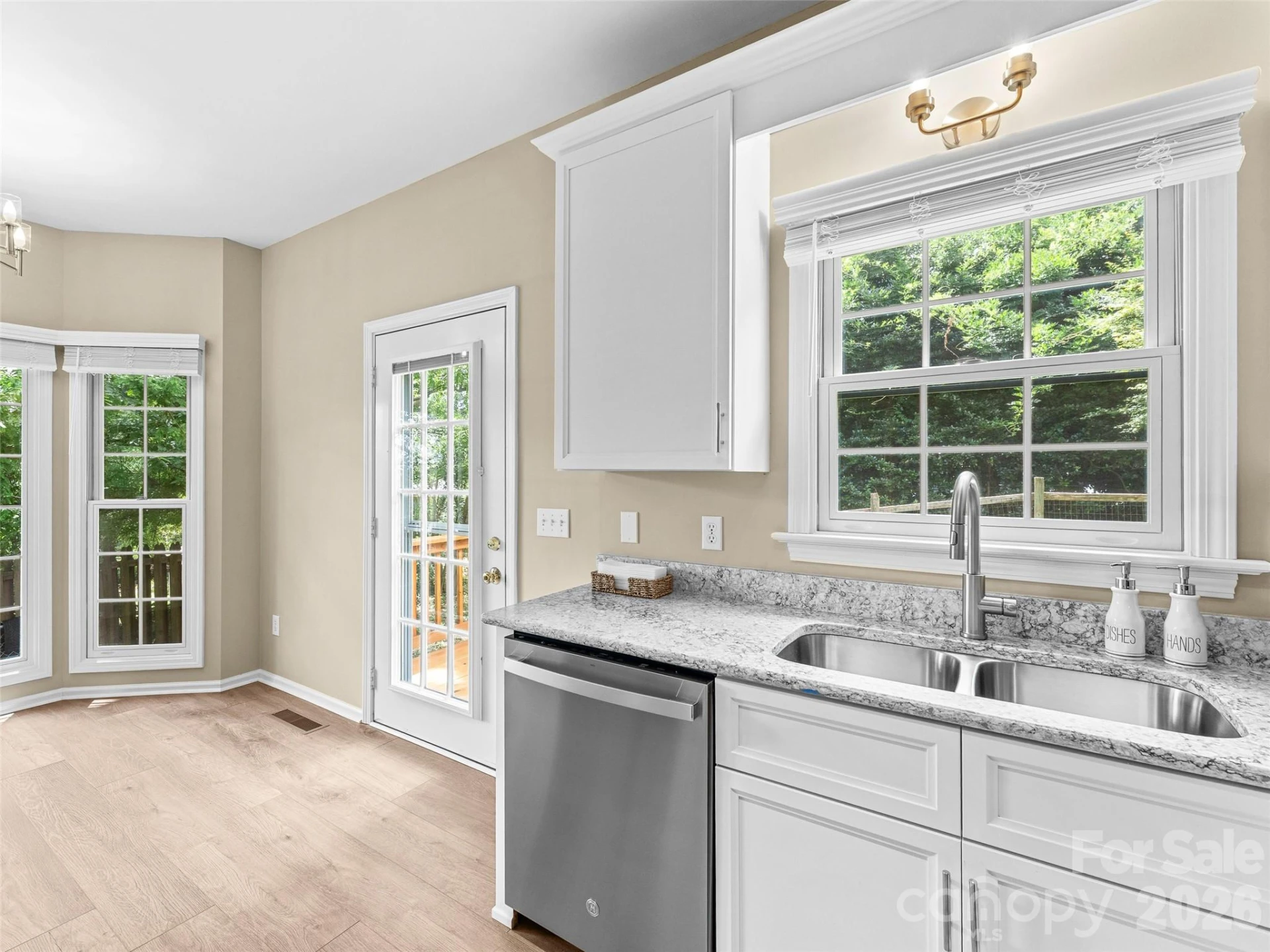 66 Hyde Avenue - Photo 9