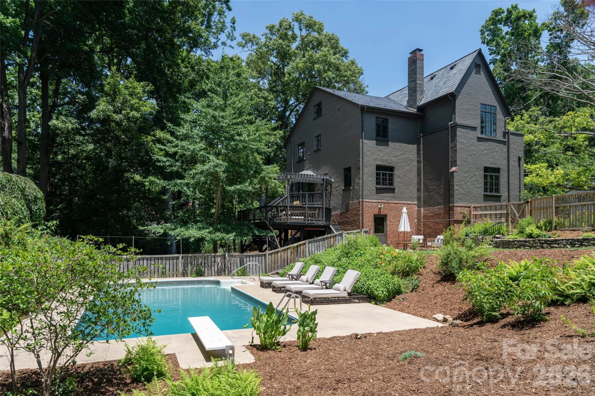21 Lynwood Road - Photo 3