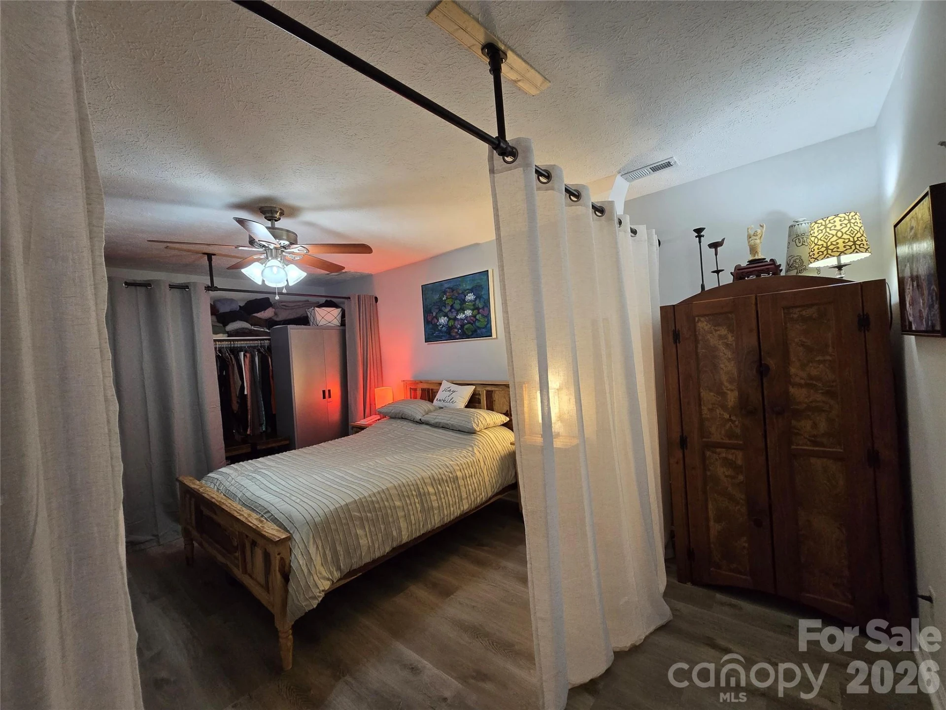 142 N Main Street - Photo 24