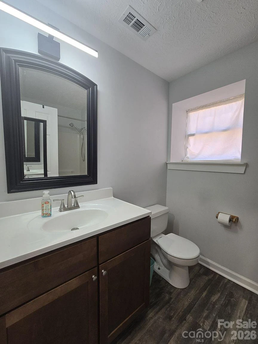 142 N Main Street - Photo 37