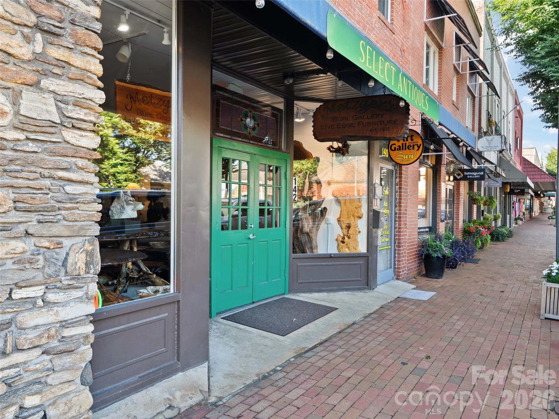 142 N Main Street - Photo 42