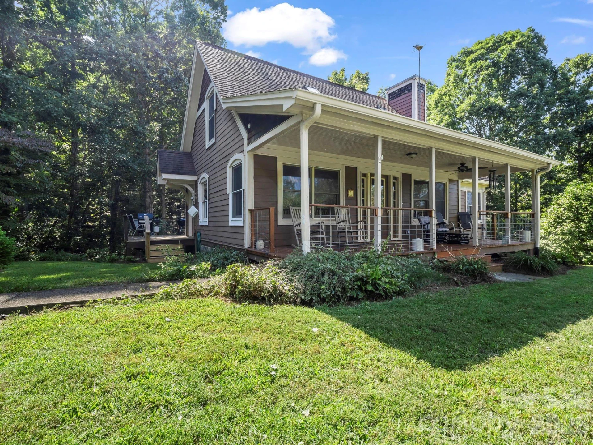 382 First Broad Drive - Photo 2
