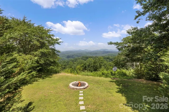 354 Boulder View Drive