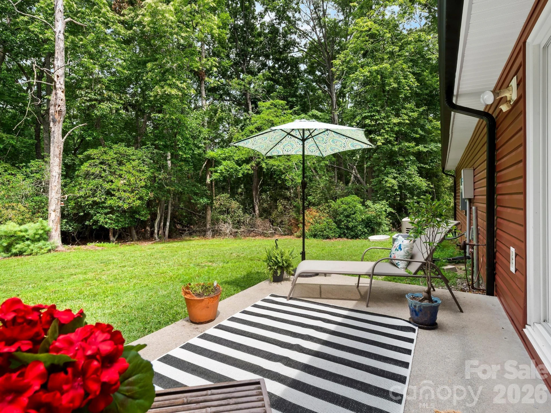 84 Greenwood Acres Drive - Photo 2
