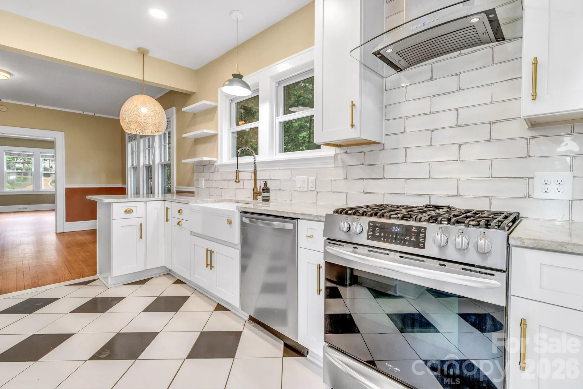 22 Fenner Avenue - Photo 15