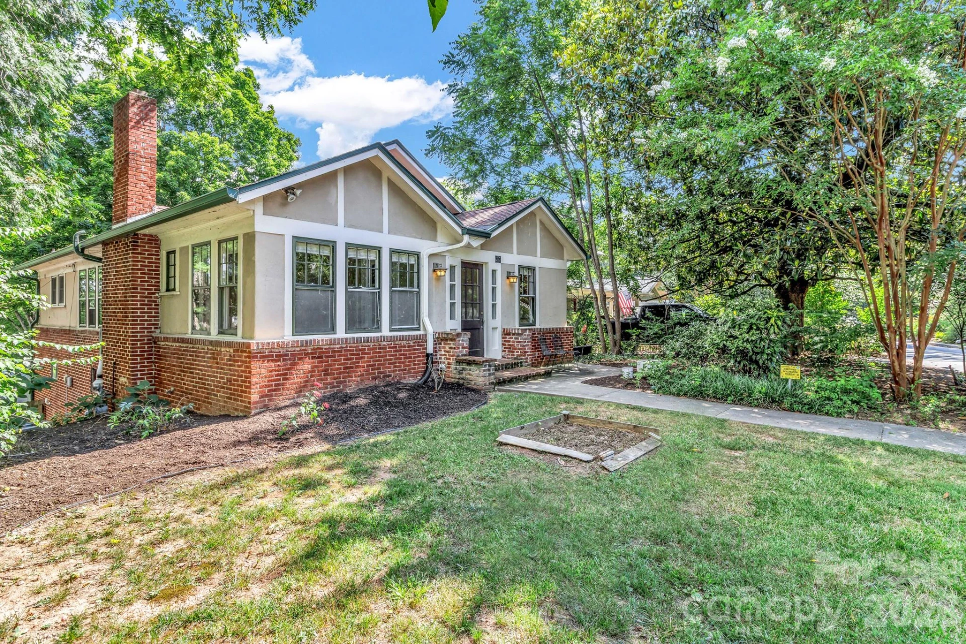 22 Fenner Avenue - Photo 3