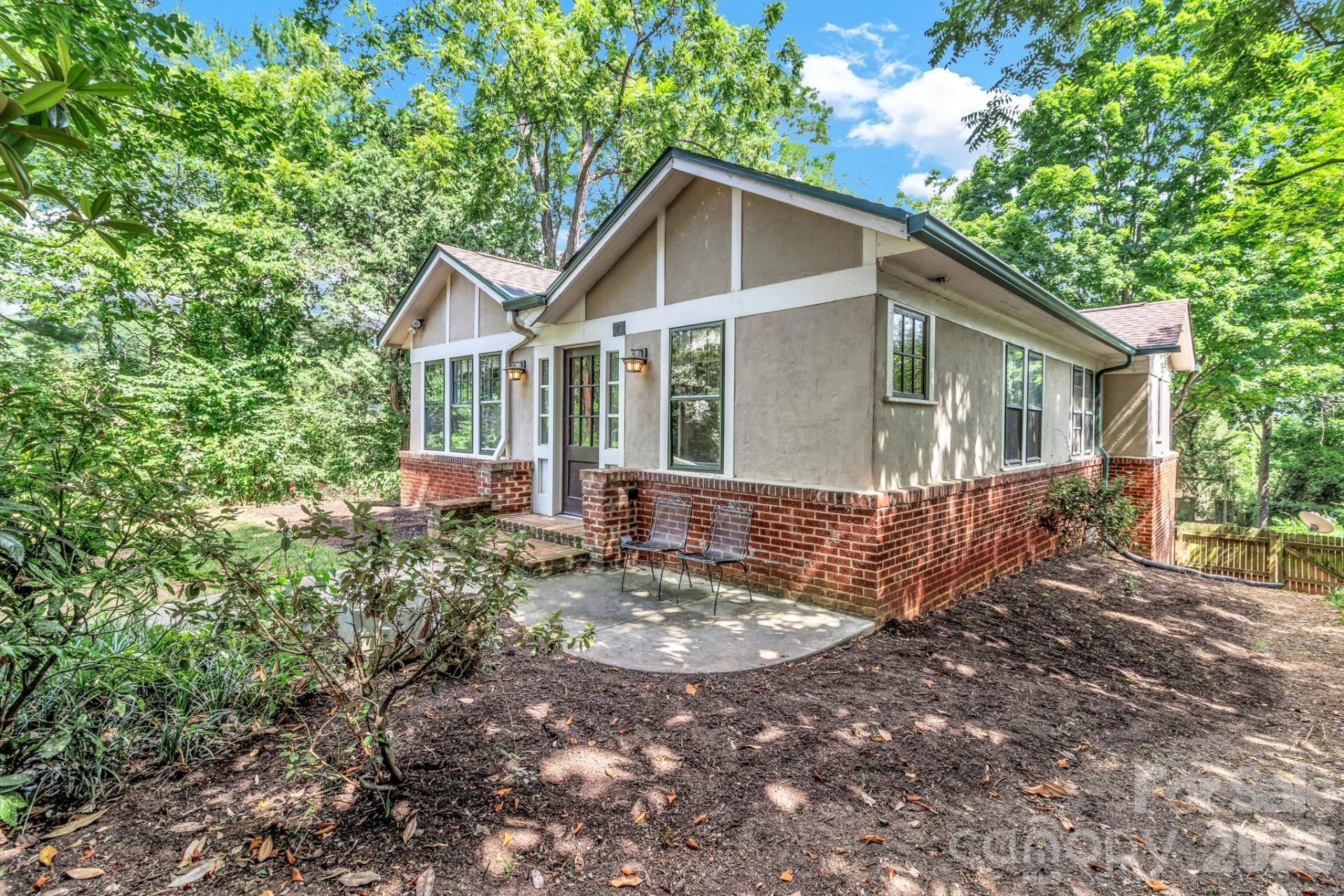 22 Fenner Avenue - Photo 44