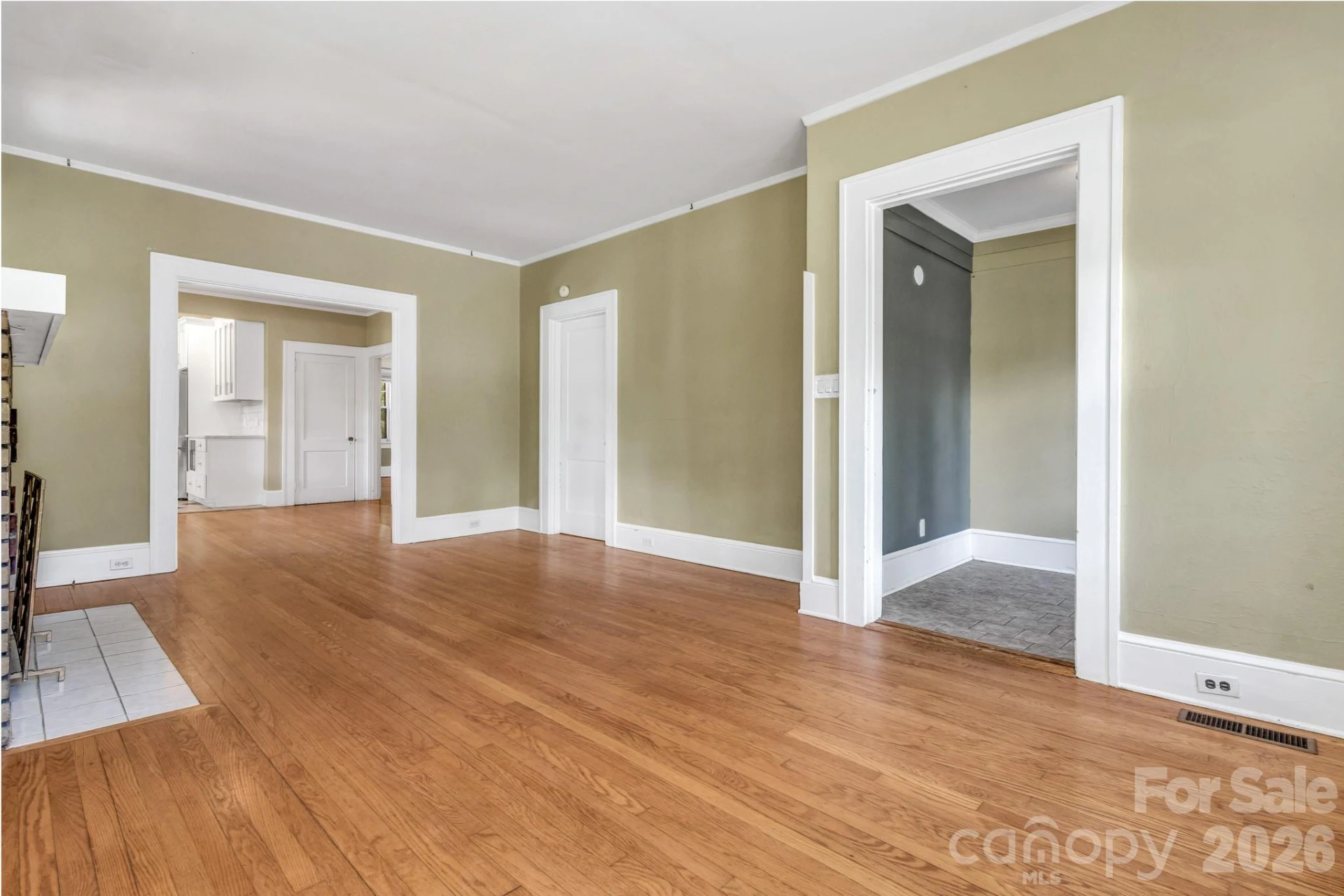 22 Fenner Avenue - Photo 8