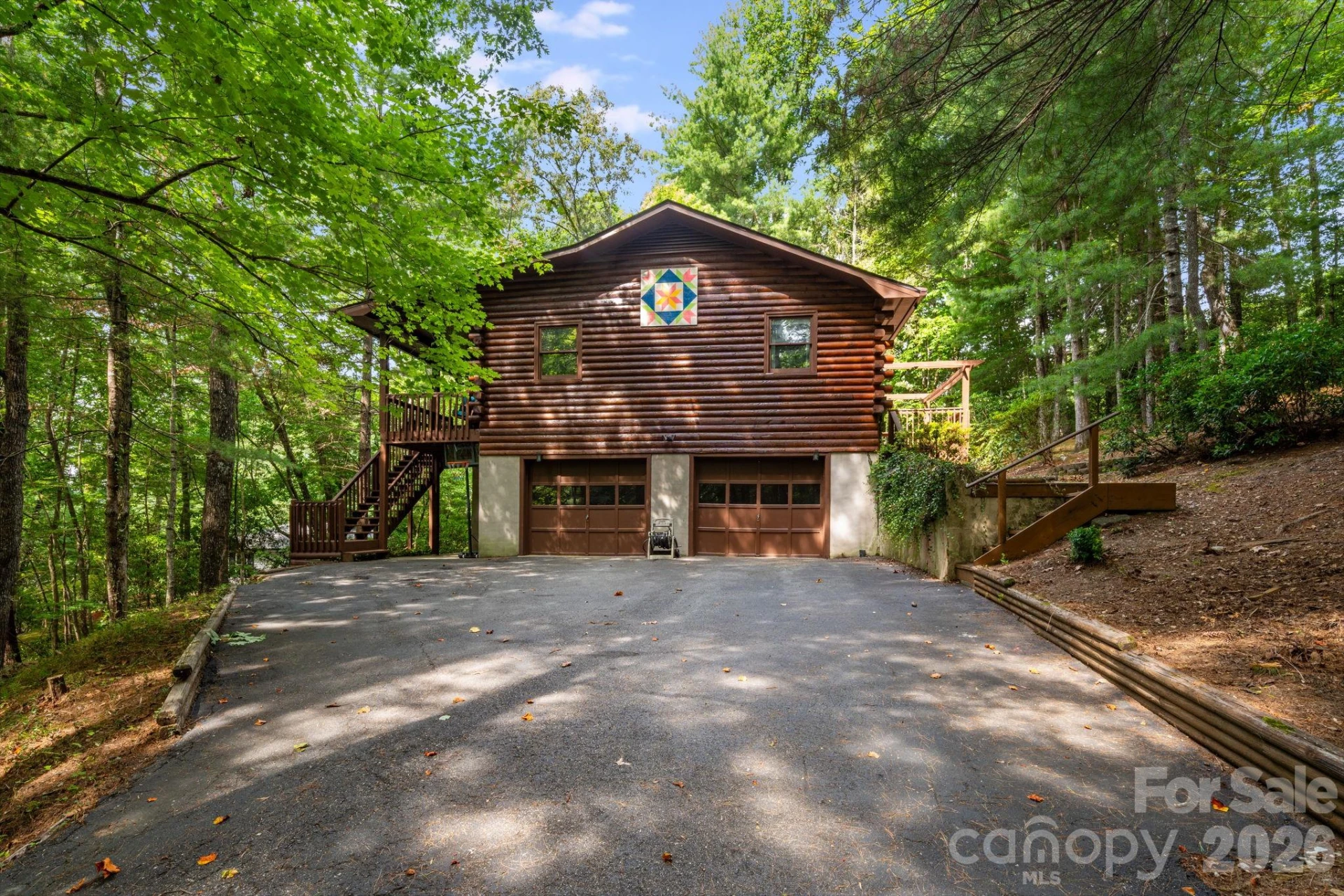 423 Rambling Drive - Photo 3