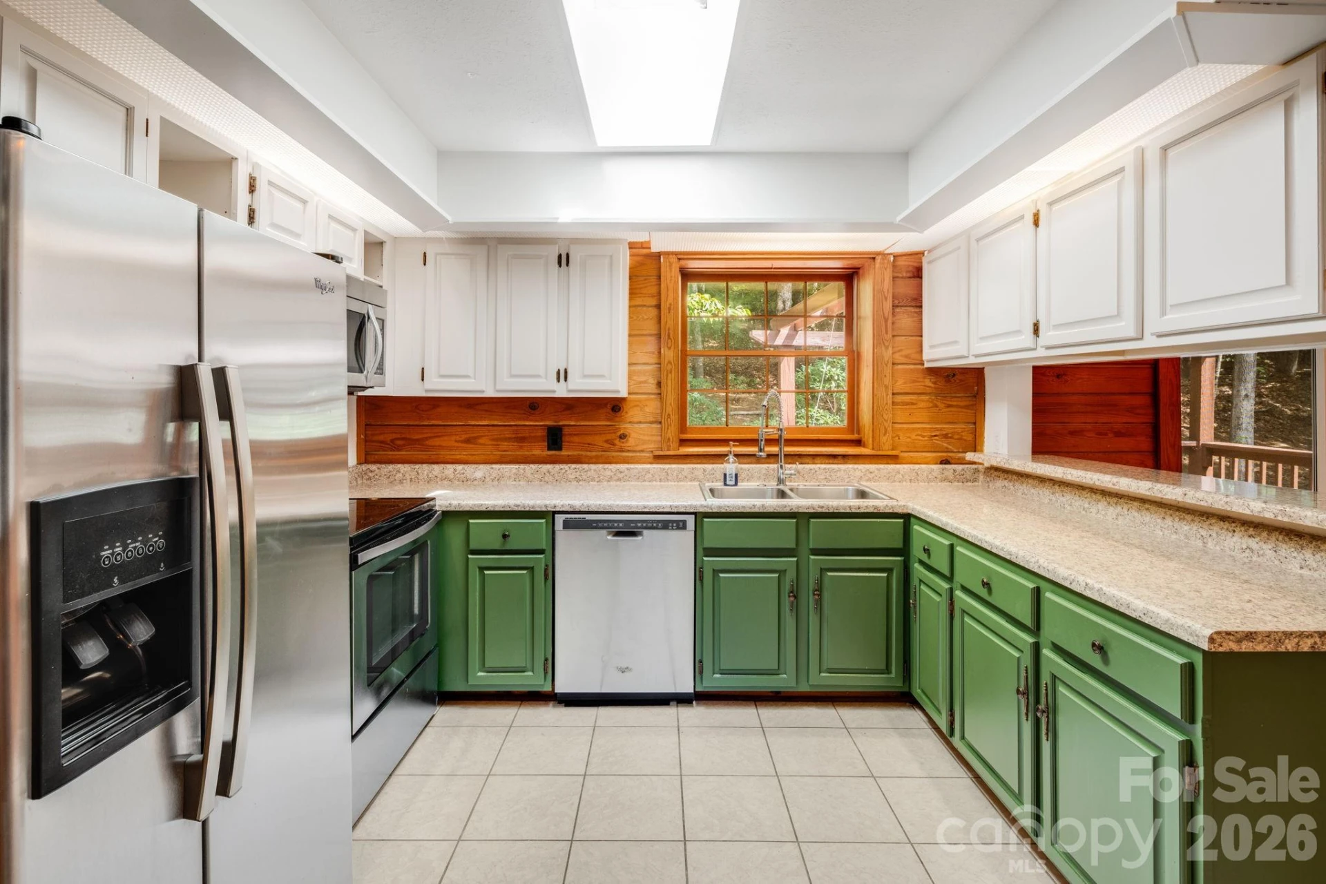 423 Rambling Drive - Photo 10