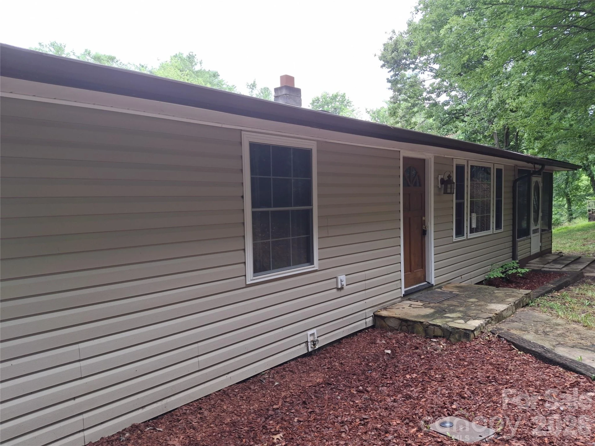 232 Tilson Drive - Photo 2