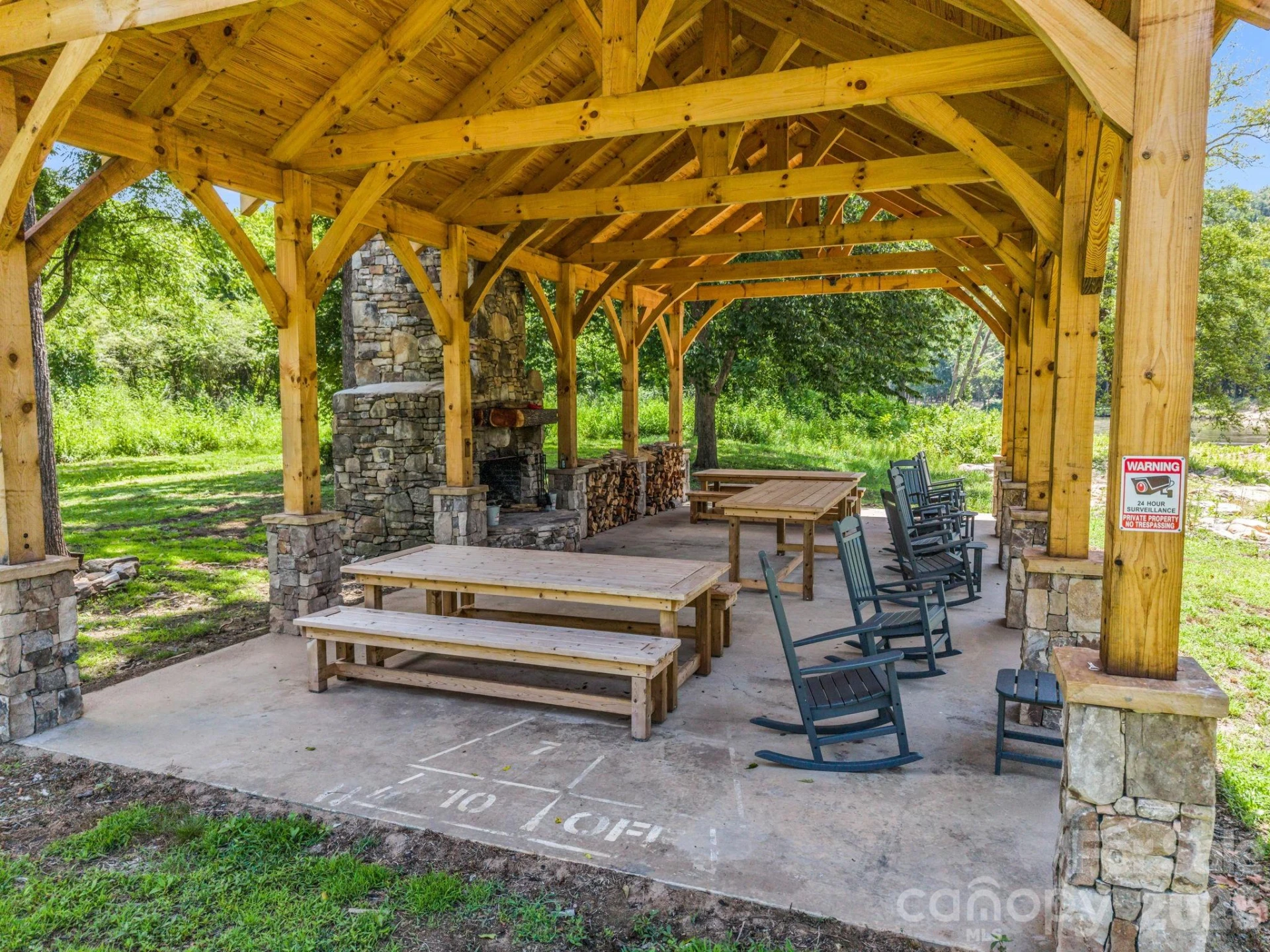 3670 French Broad Parkway - Photo 24