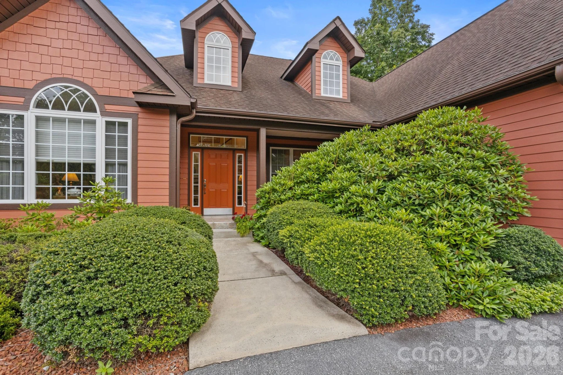 100 Crestgrove Drive - Photo 3