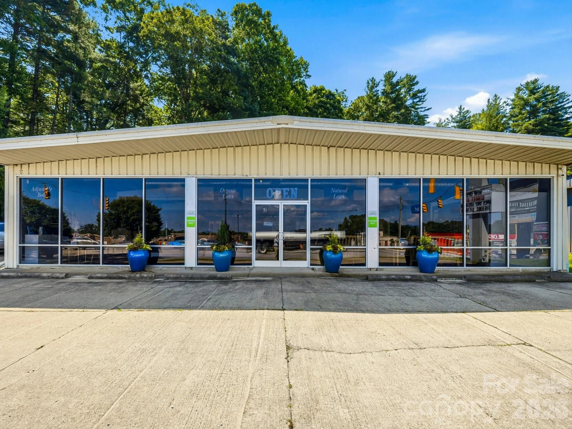 71 Airport Road - Photo 2