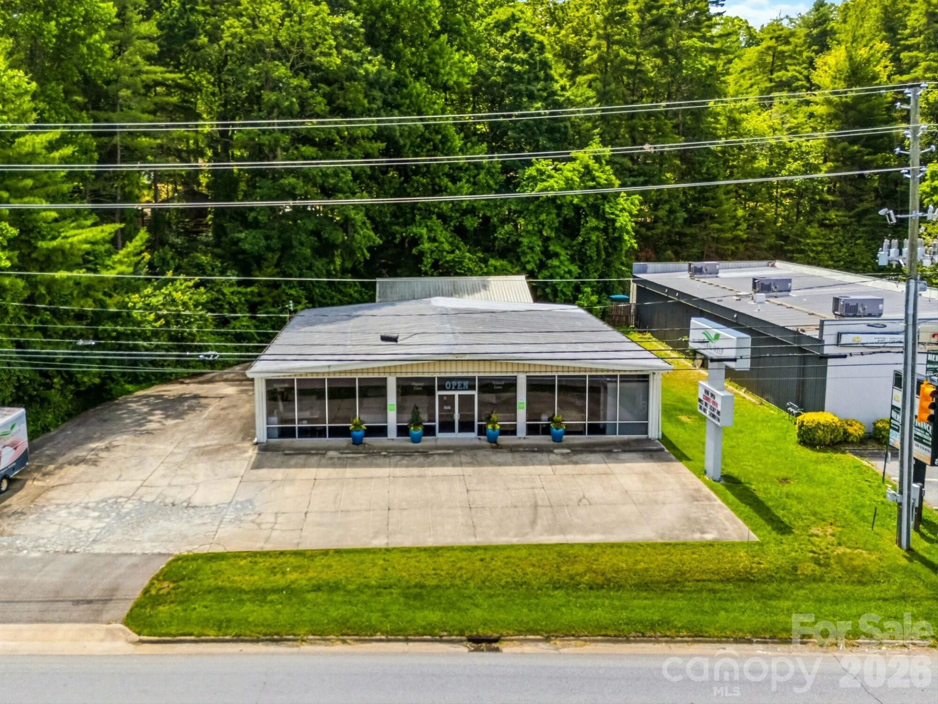 71 Airport Road - Photo 3