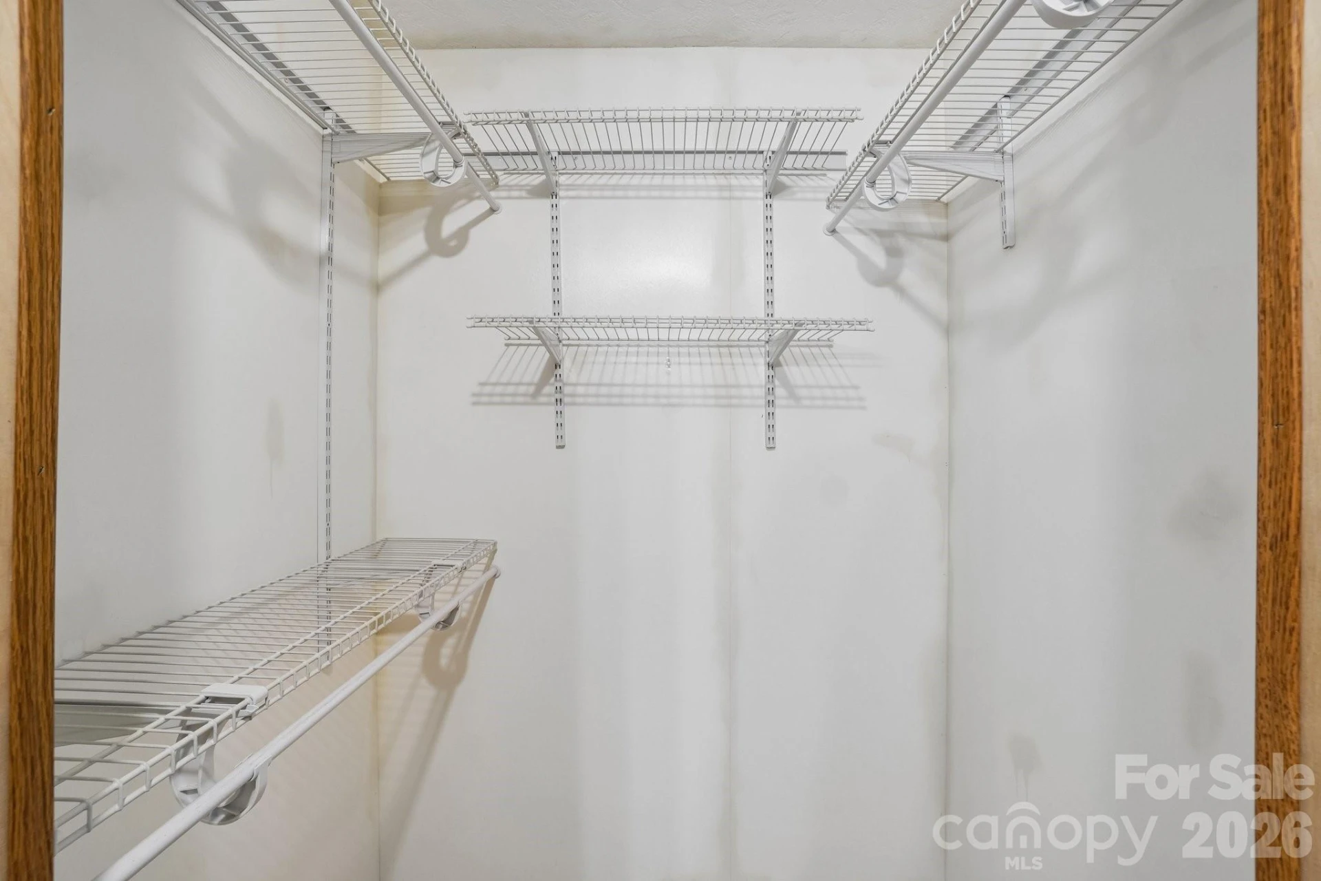 303 Meadowbrook Court - Photo 20