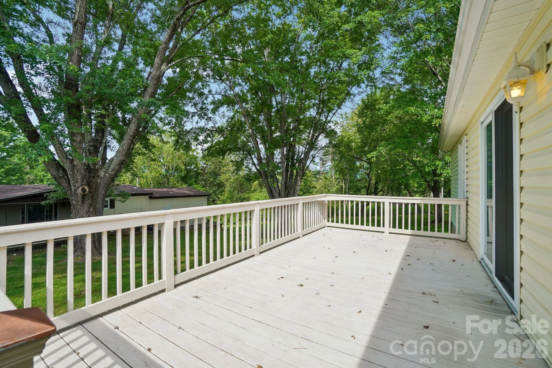 303 Meadowbrook Court - Photo 27