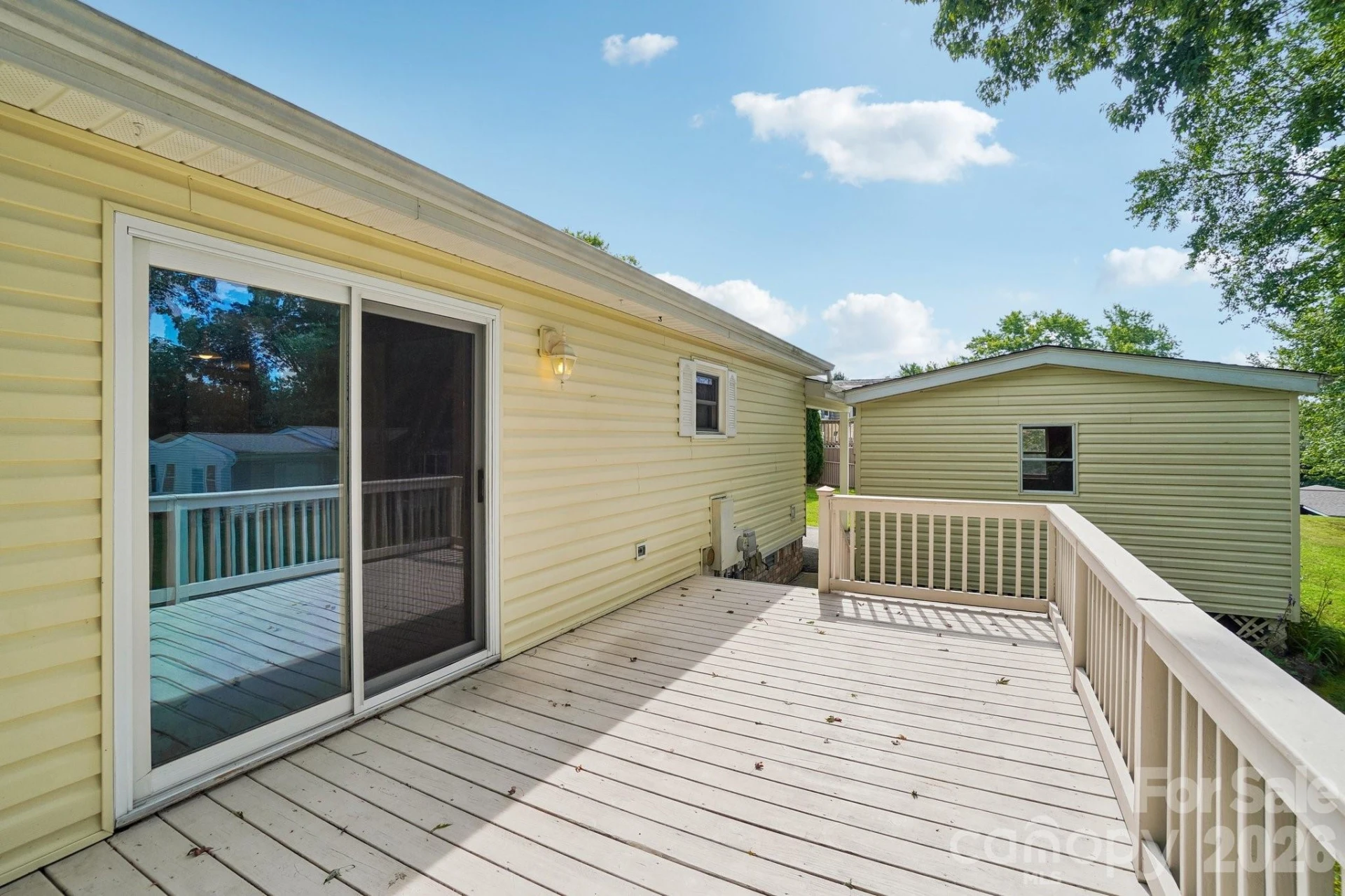 303 Meadowbrook Court - Photo 28