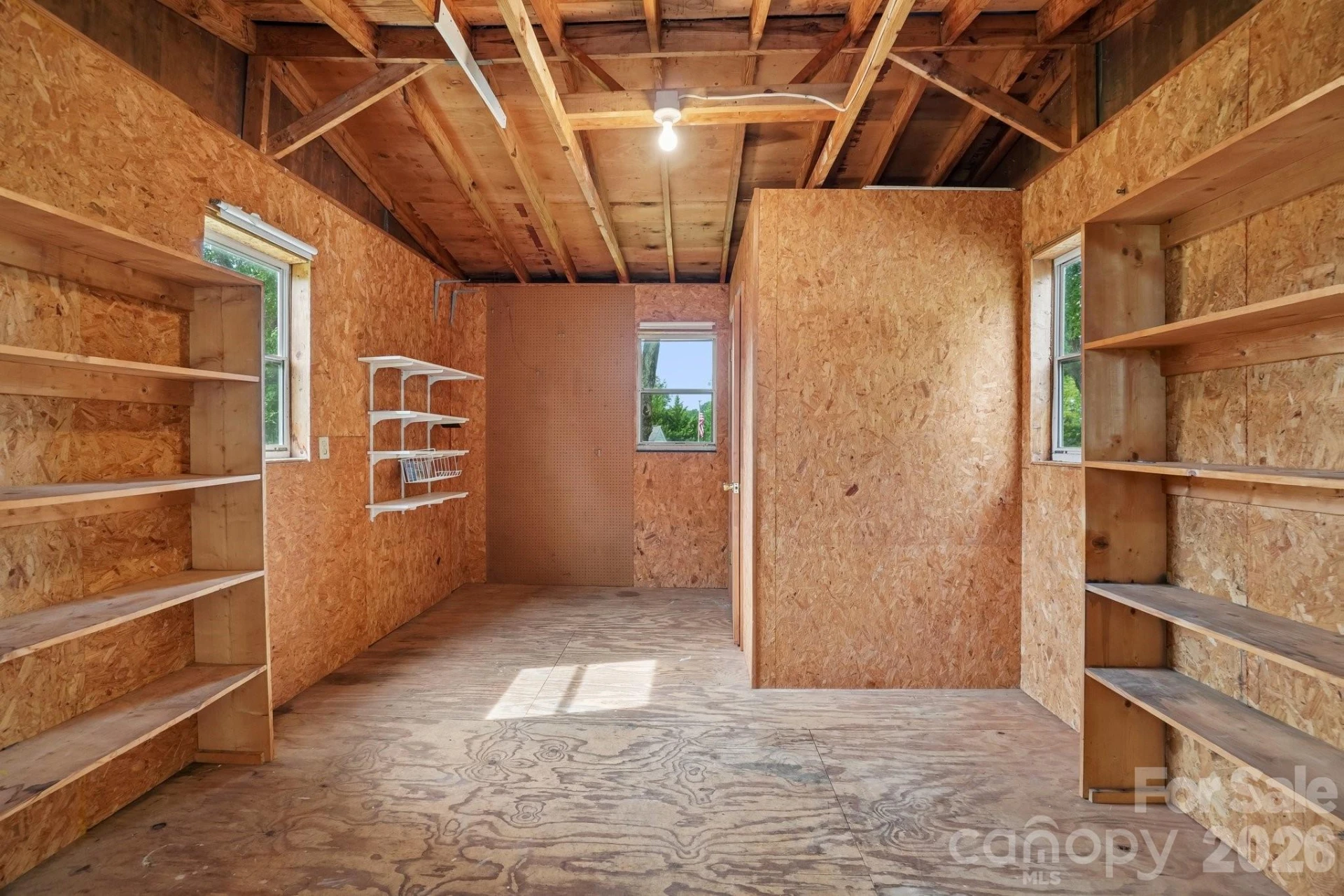 303 Meadowbrook Court - Photo 30