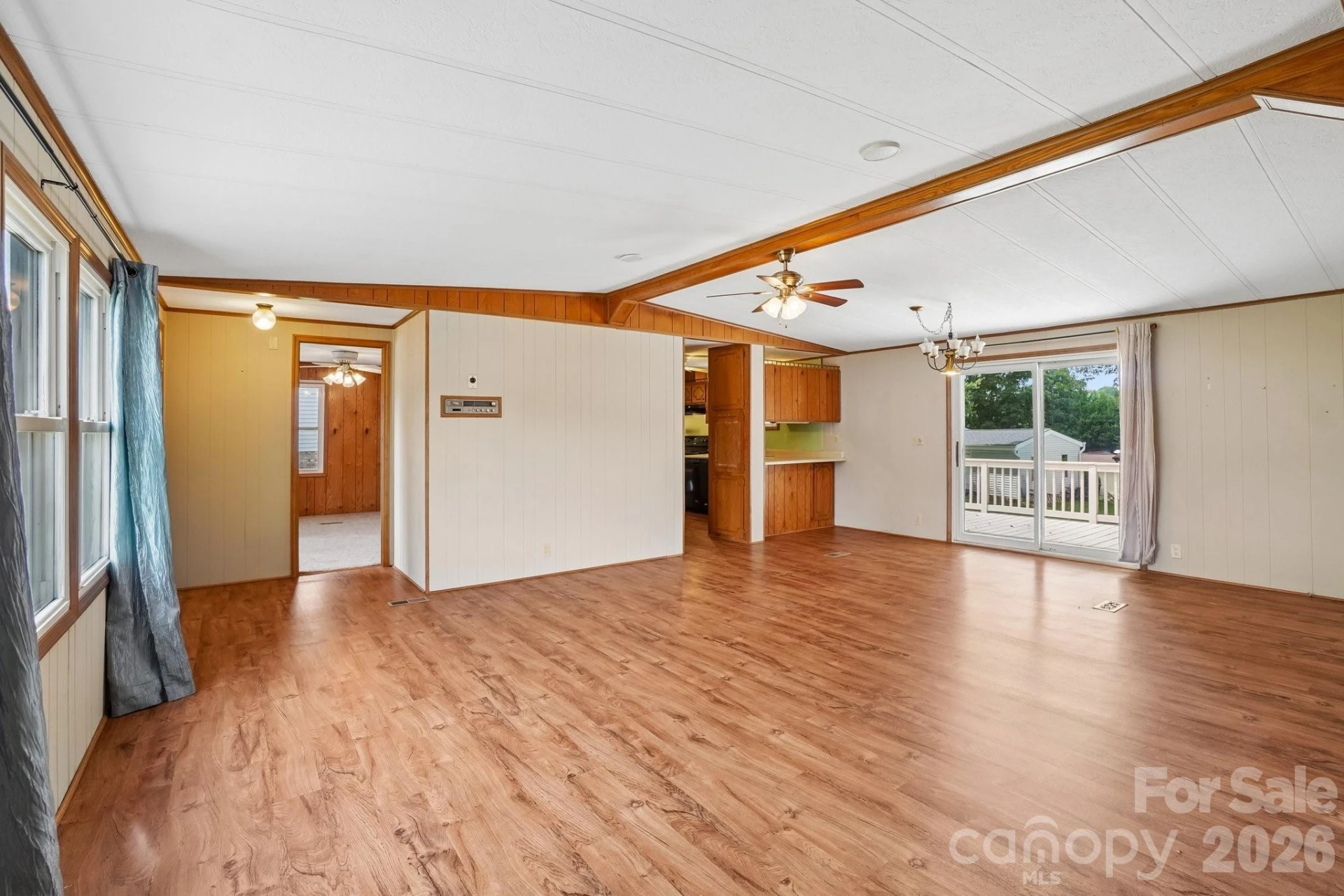 303 Meadowbrook Court - Photo 9