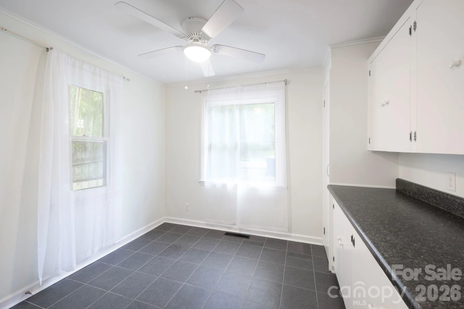 176 Chiles Avenue - Photo 12