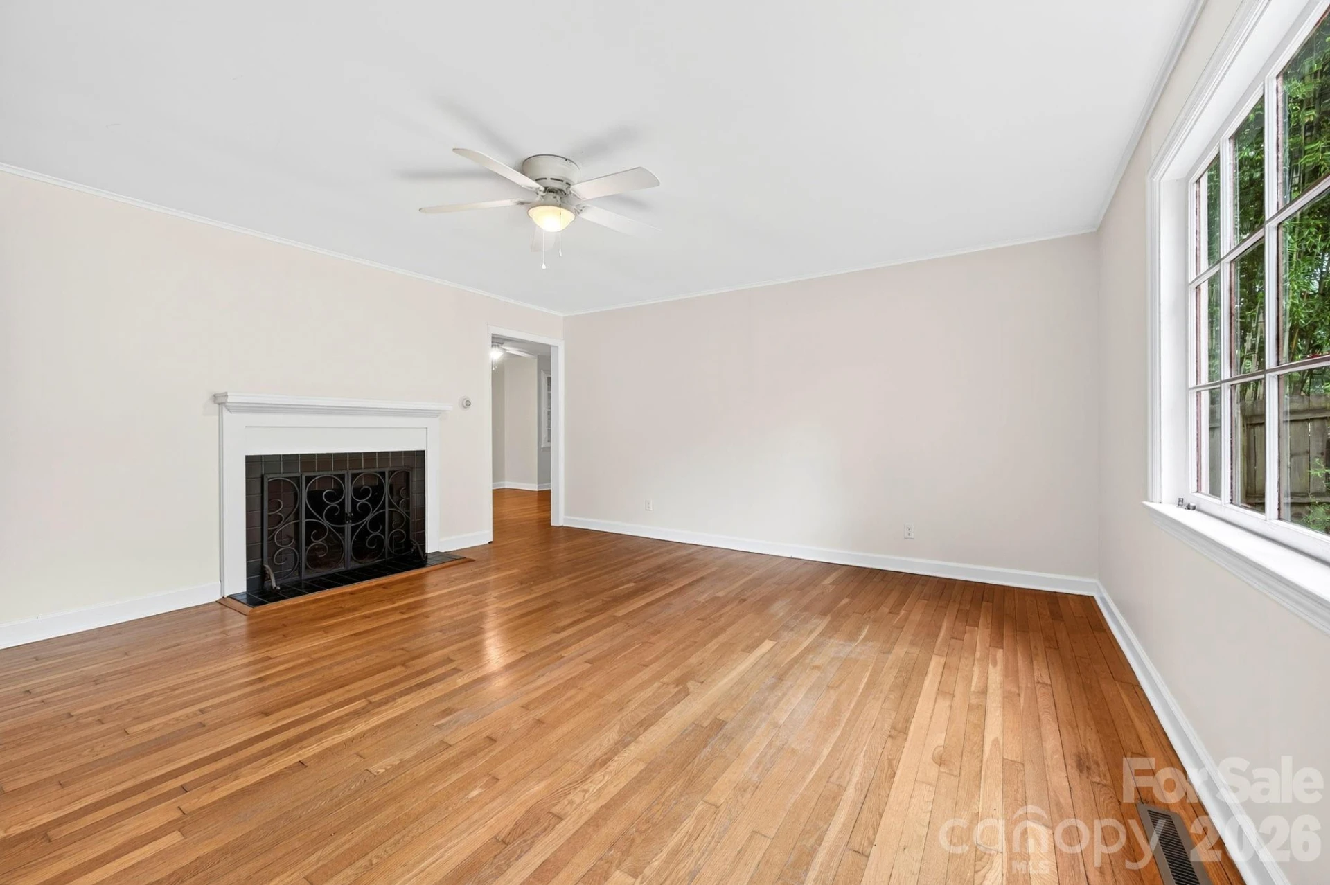 176 Chiles Avenue - Photo 5