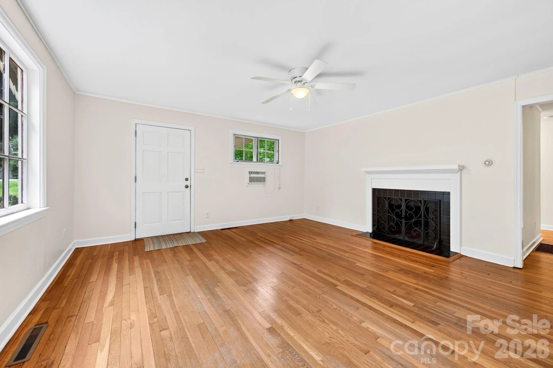 176 Chiles Avenue - Photo 6