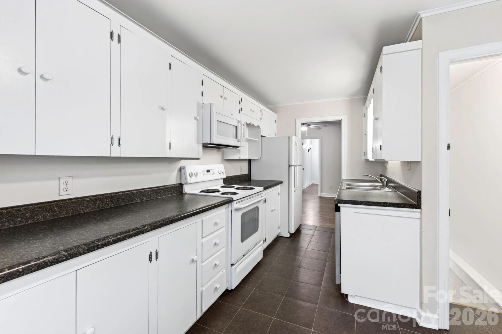 176 Chiles Avenue - Photo 9