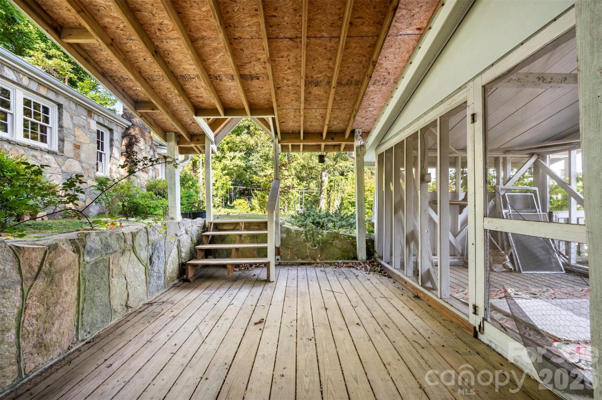 720 Sylvan Boulevard - Photo 29