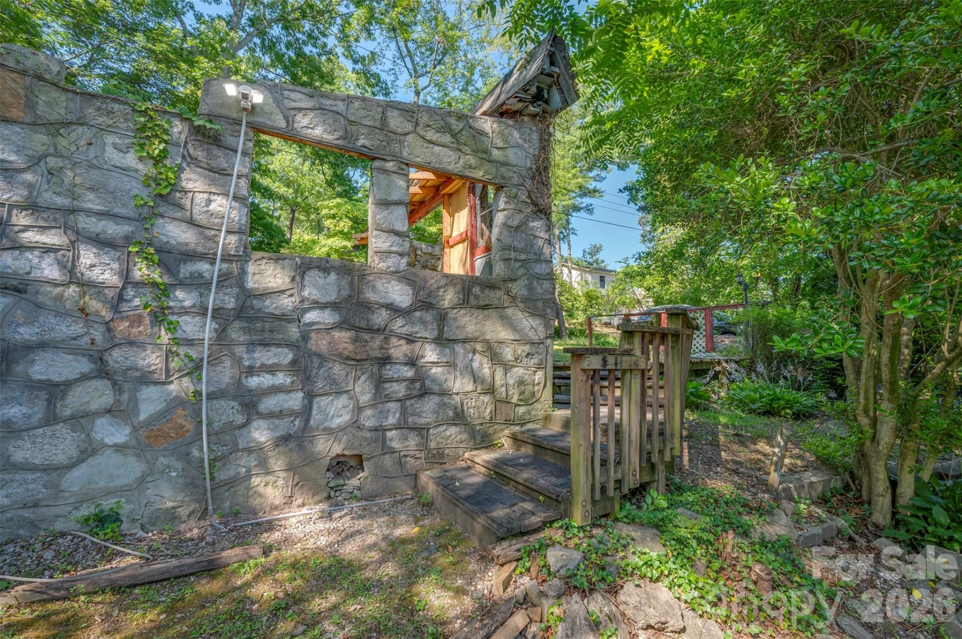 720 Sylvan Boulevard - Photo 38