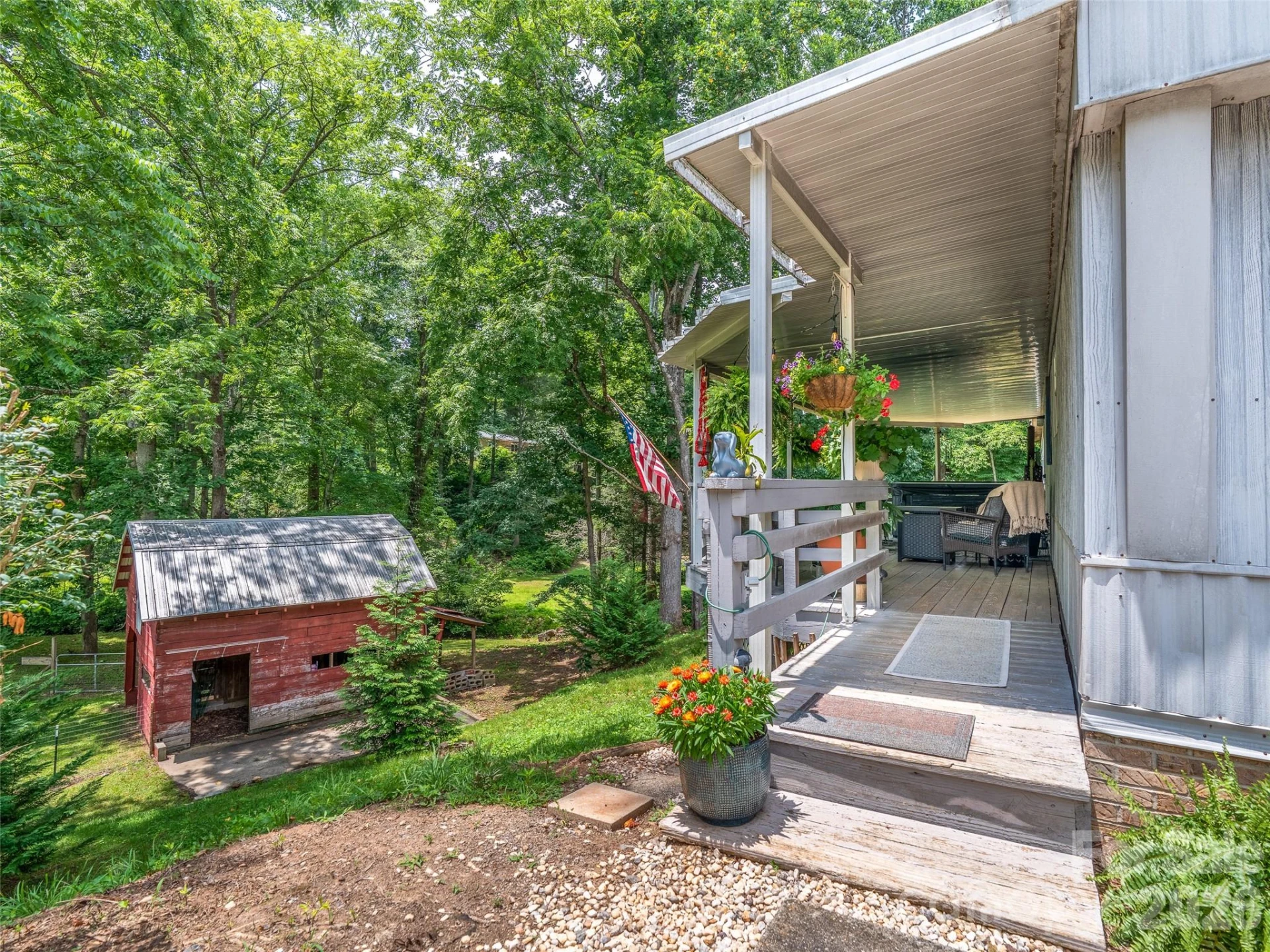 474 Rose Hill Road - Photo 2