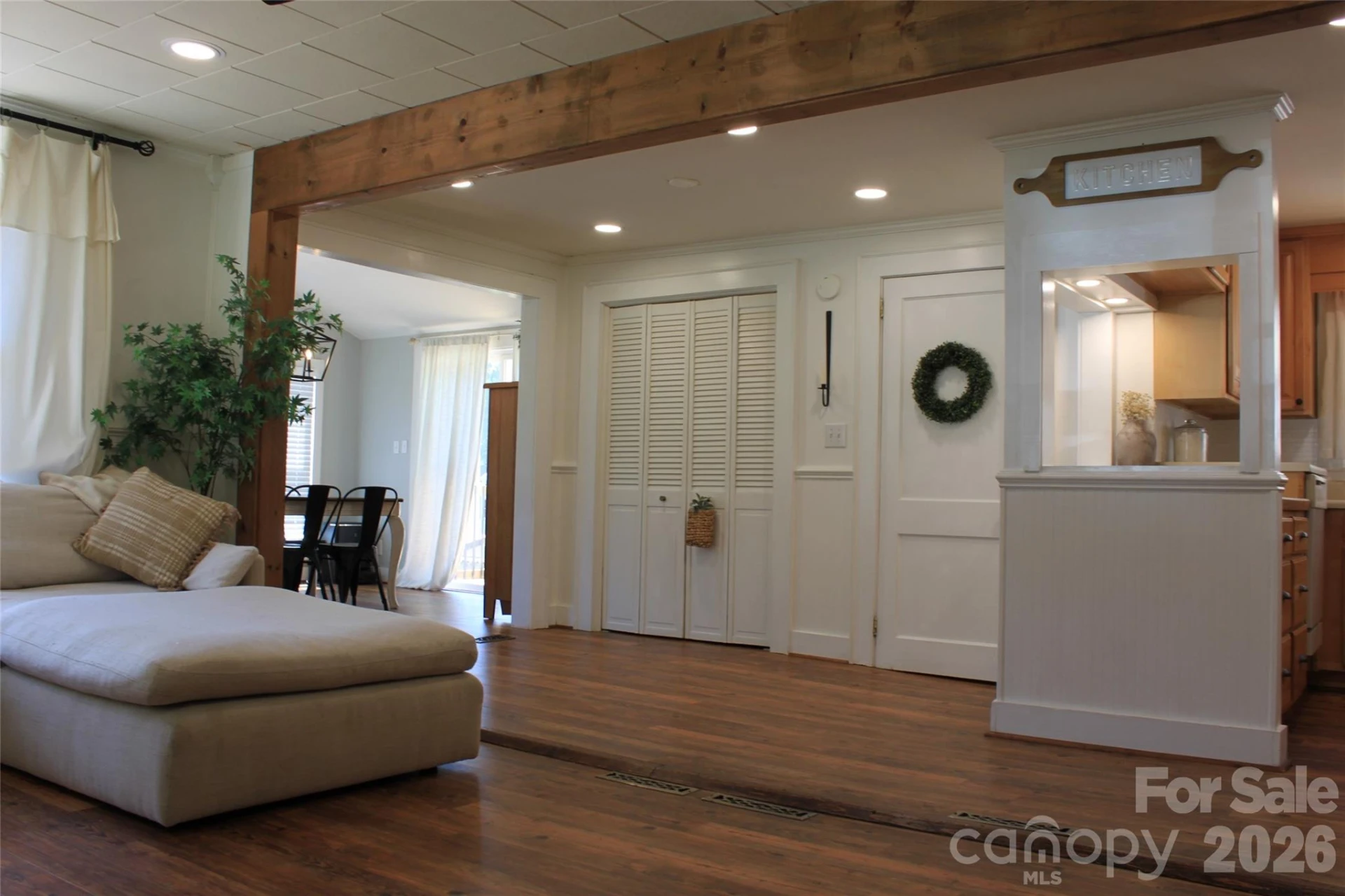206 Bentwood Drive - Photo 10
