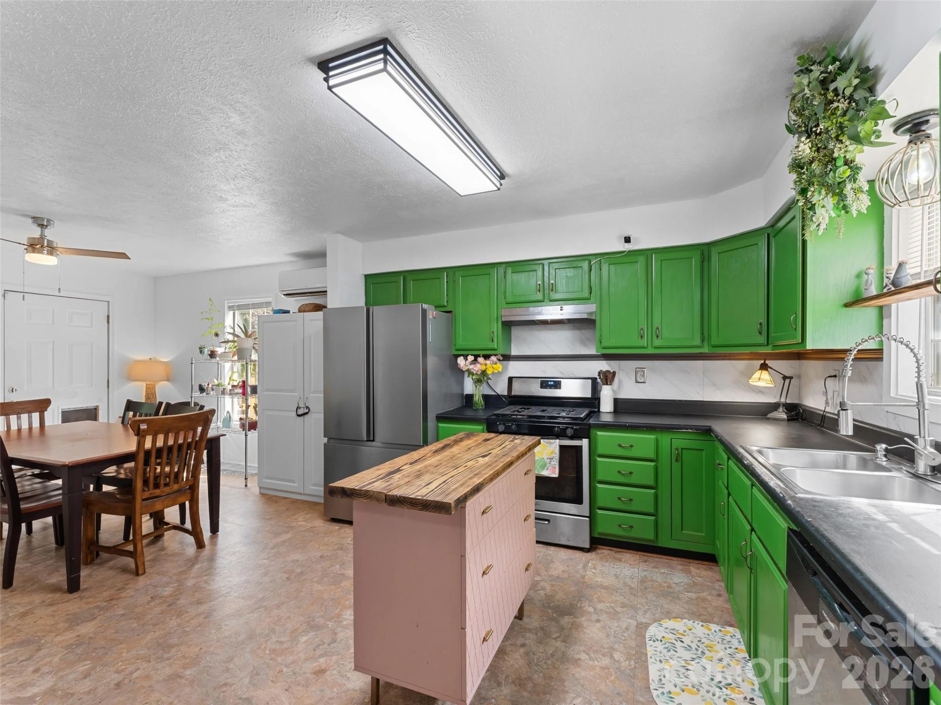105 Big Bear Drive - Photo 2