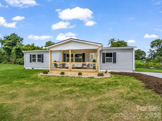 115 Maplewood Knoll Drive