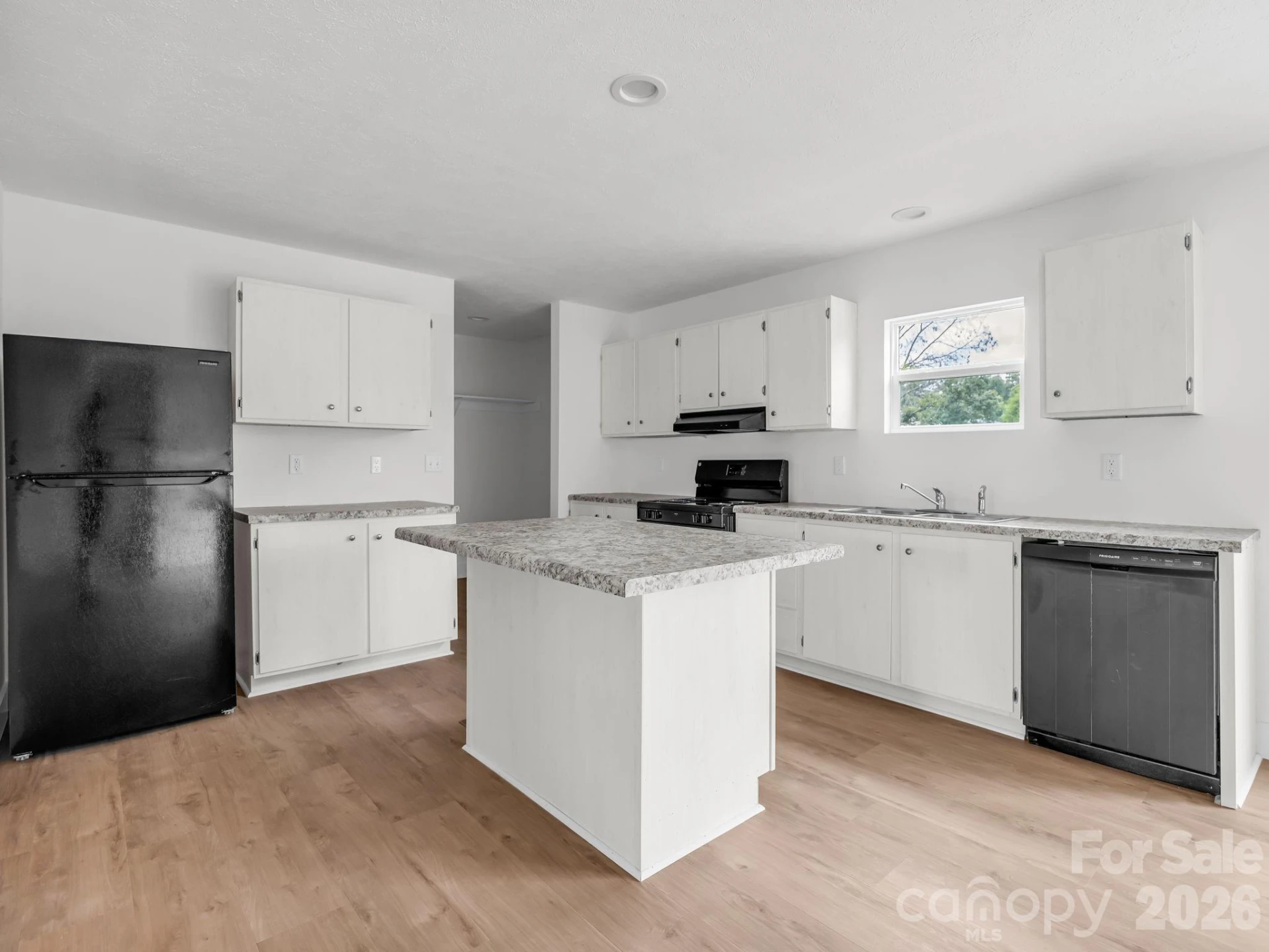 115 Maplewood Knoll Drive - Photo 11