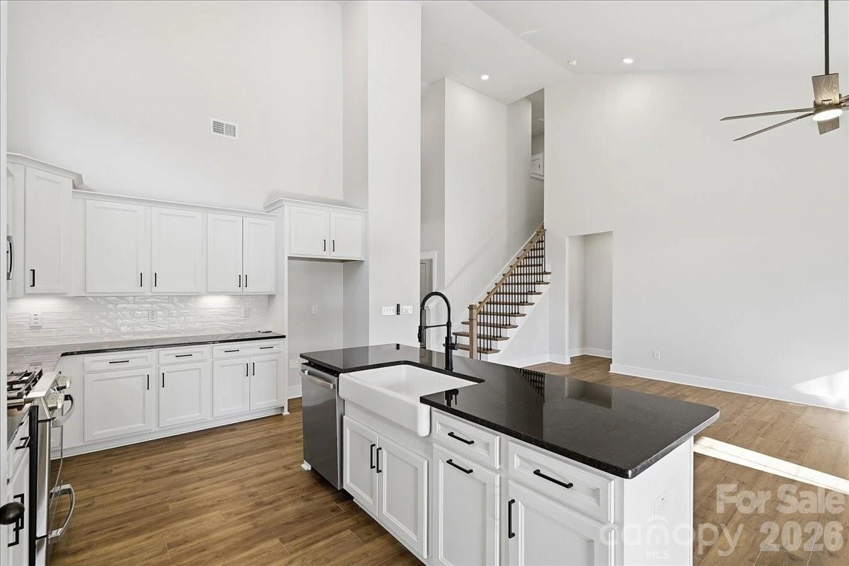 235 Smokey Holler Drive - Photo 10