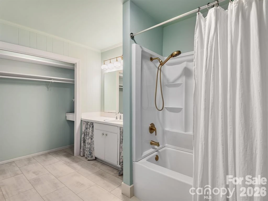 143 S Ridgecrest Avenue - Photo 19