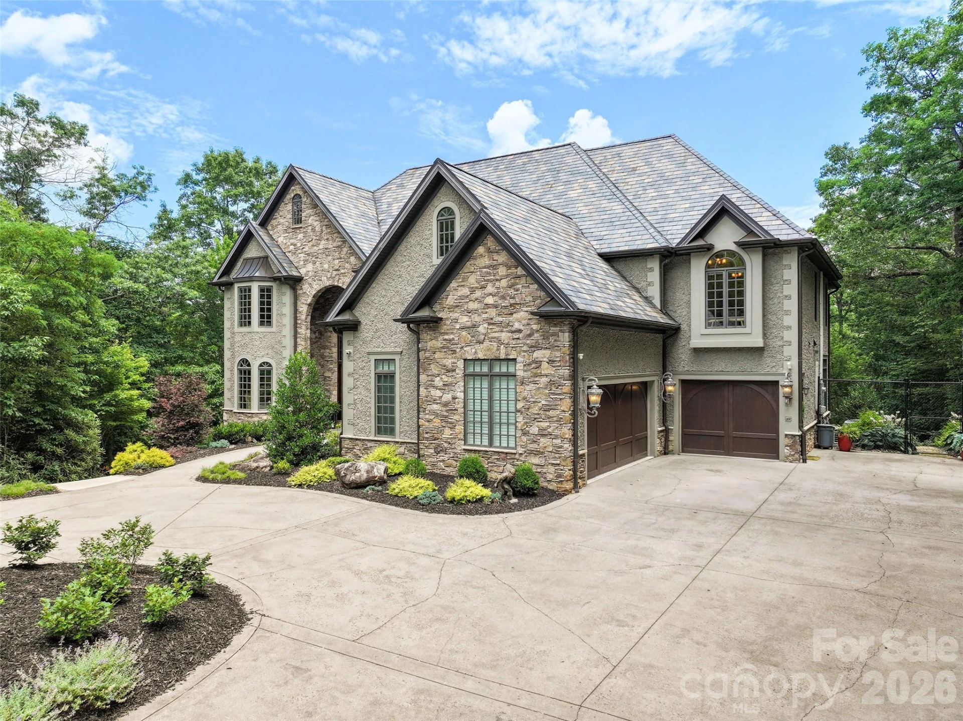 413 Barrington Drive - Photo 2